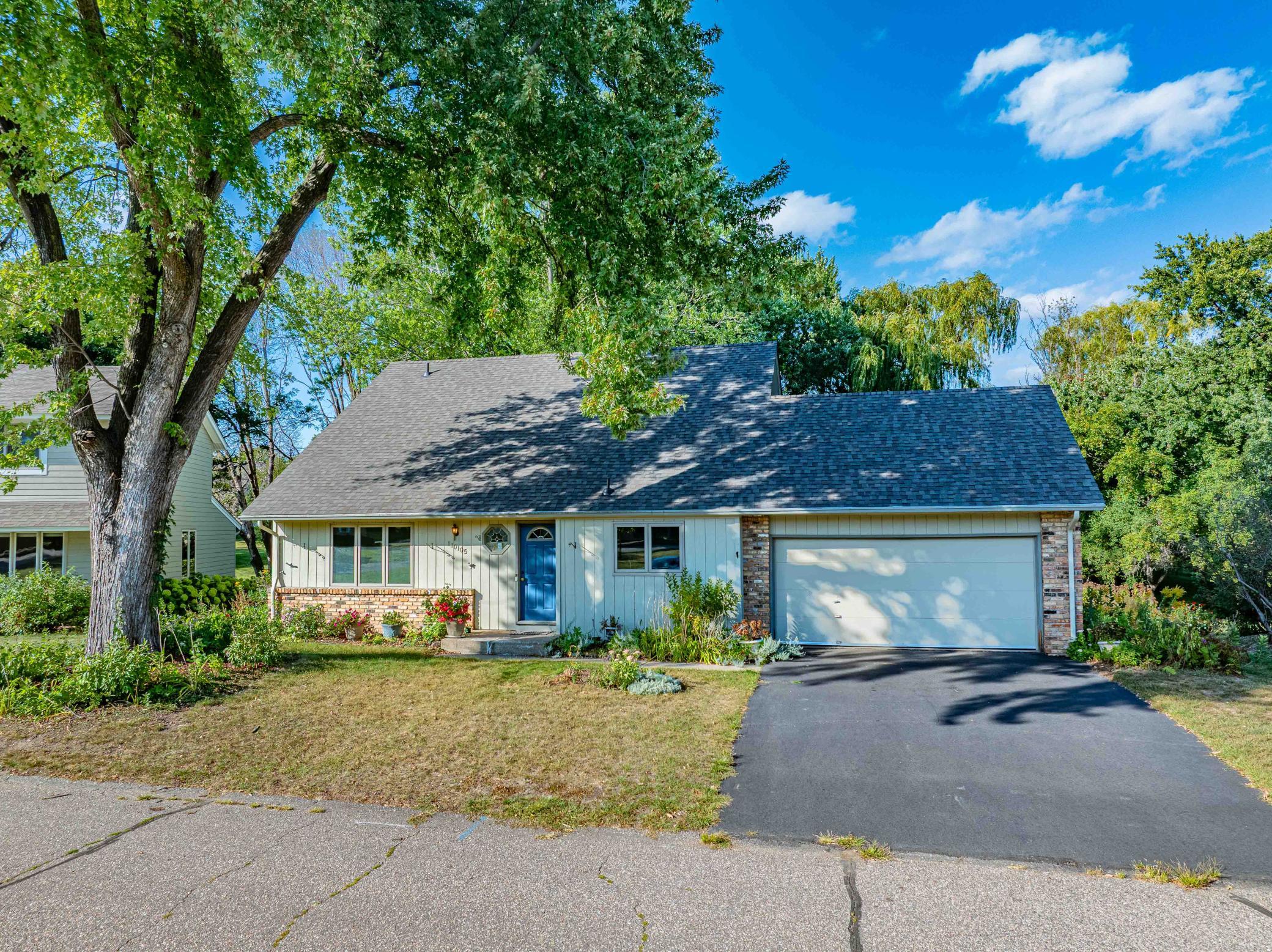 View of Residential at 110105 Arboretum Way, Chaska MN 55318, Chaska (37 of 61) - Mike Wilen | Minnesota Team Real Estate
