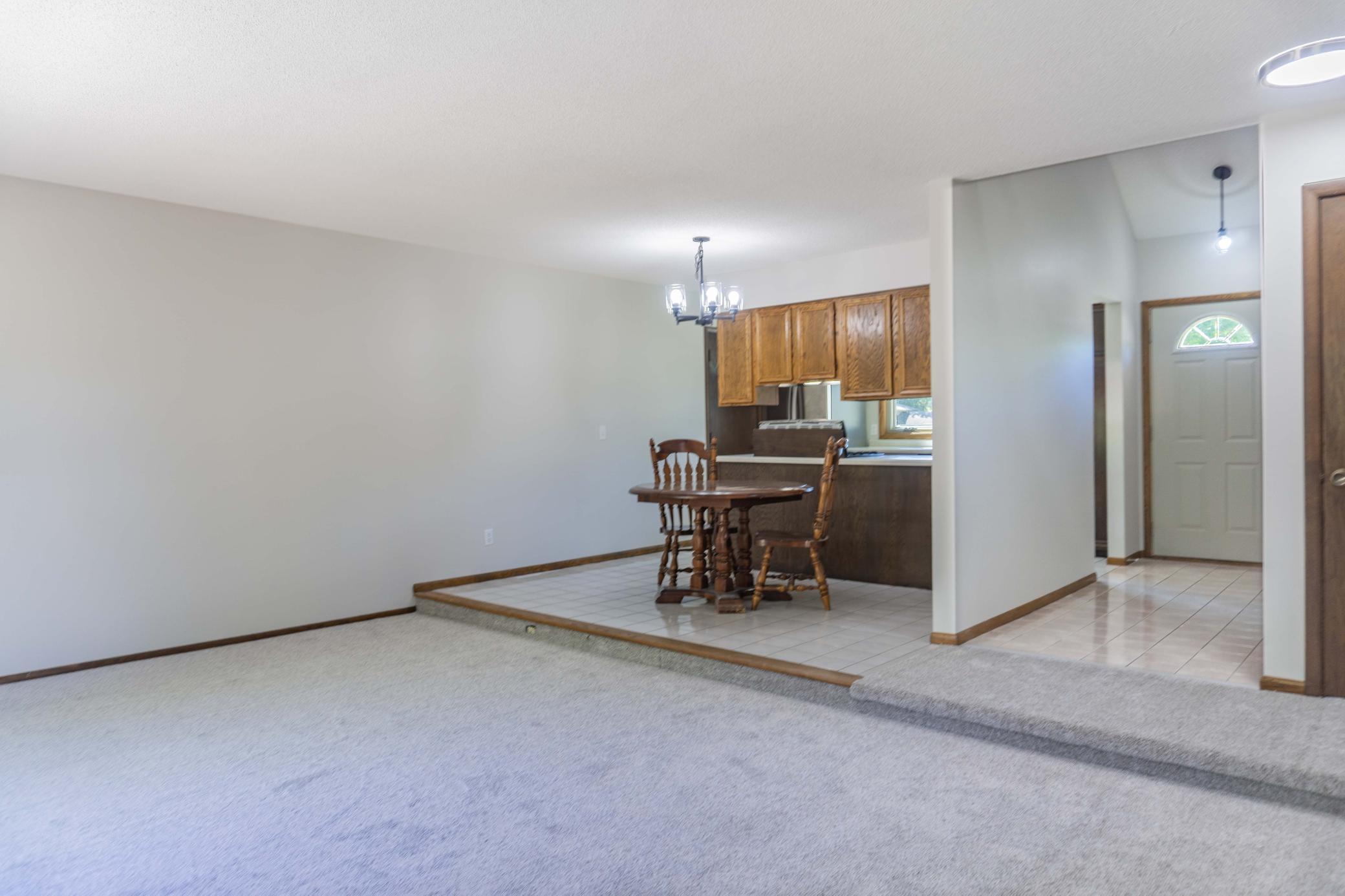 View of Residential at 110105 Arboretum Way, Chaska MN 55318, Chaska (20 of 61) - Mike Wilen | Minnesota Team Real Estate