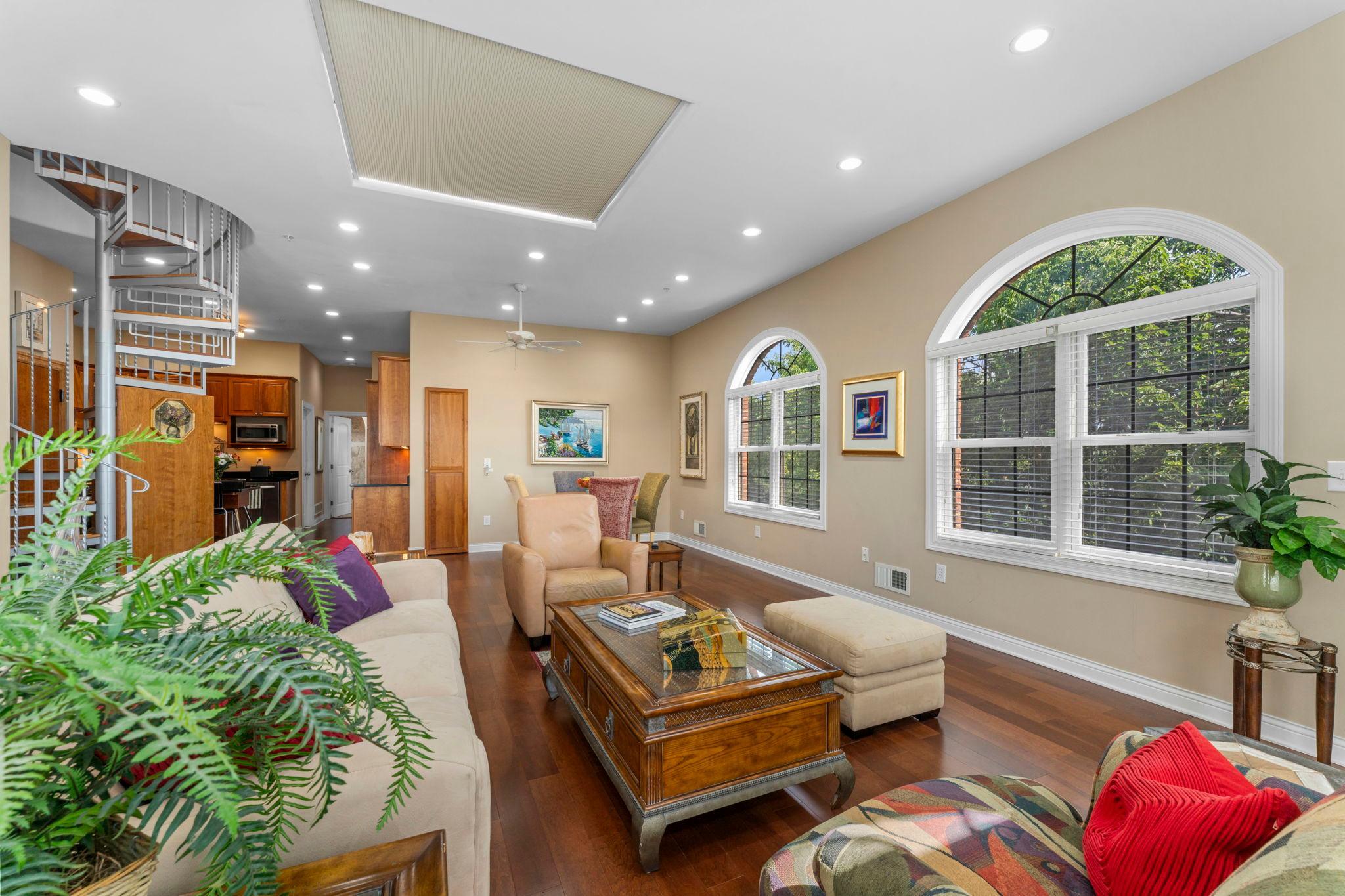 View of Residential at 3125 Inglewood Avenue #202, Saint Louis Park MN 55416, Saint Louis Park (9 of 38) - Mike Wilen | Minnesota Team Real Estate