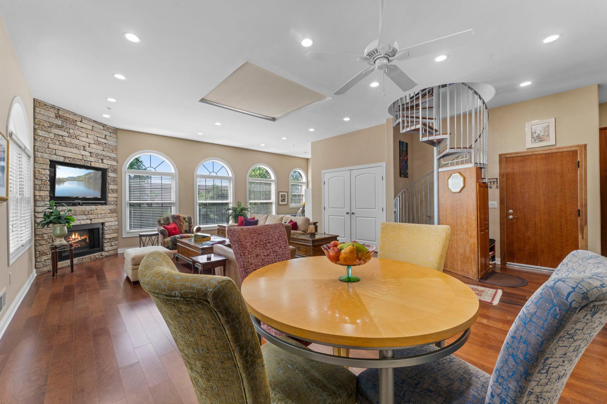 View of Residential at 3125 Inglewood Avenue #202, Saint Louis Park MN 55416, Saint Louis Park (11 of 38) - Mike Wilen | Minnesota Team Real Estate