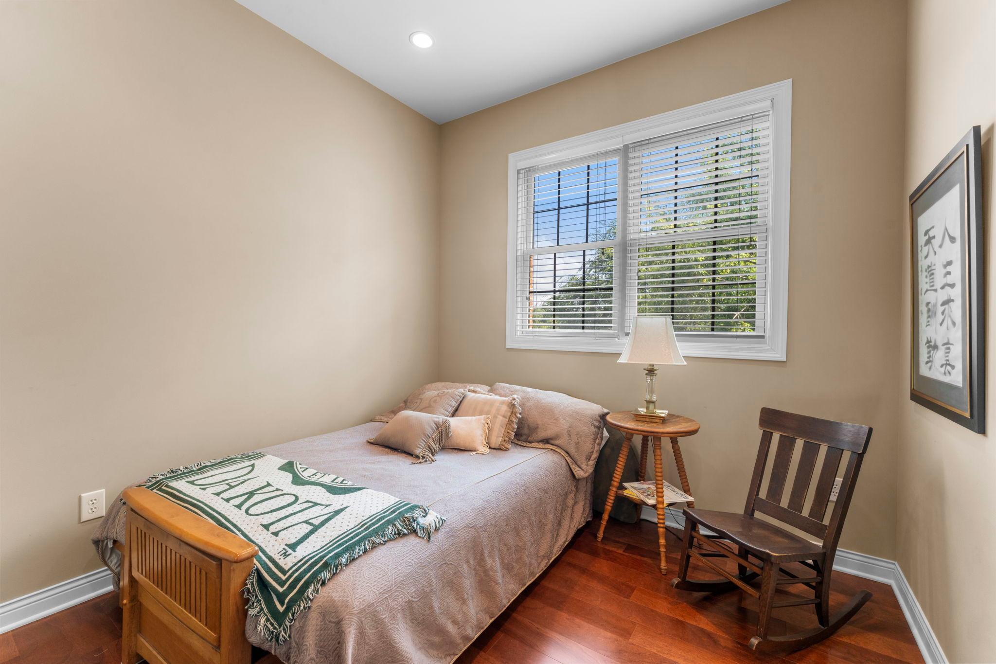 View of Residential at 3125 Inglewood Avenue #202, Saint Louis Park MN 55416, Saint Louis Park (23 of 38) - Mike Wilen | Minnesota Team Real Estate