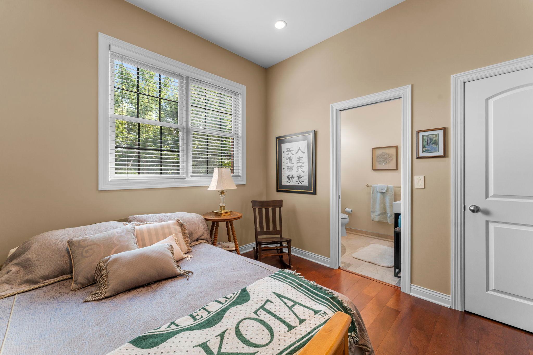 View of Residential at 3125 Inglewood Avenue #202, Saint Louis Park MN 55416, Saint Louis Park (24 of 38) - Mike Wilen | Minnesota Team Real Estate