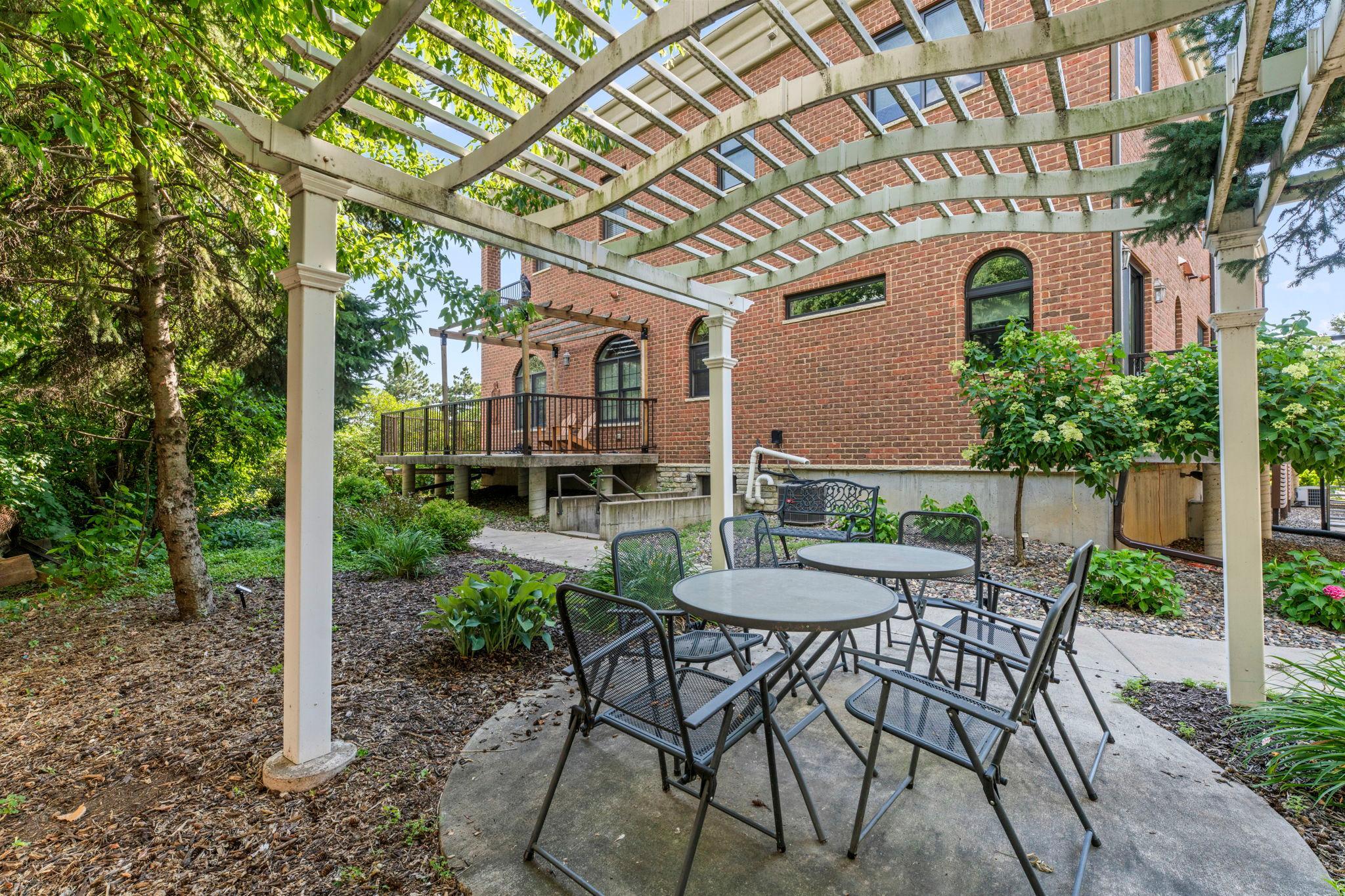 View of Residential at 3125 Inglewood Avenue #202, Saint Louis Park MN 55416, Saint Louis Park (32 of 38) - Mike Wilen | Minnesota Team Real Estate