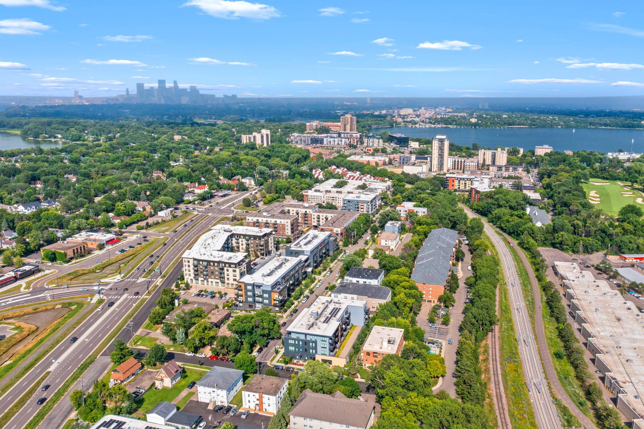 View of Residential at 3125 Inglewood Avenue #202, Saint Louis Park MN 55416, Saint Louis Park (36 of 38) - Mike Wilen | Minnesota Team Real Estate