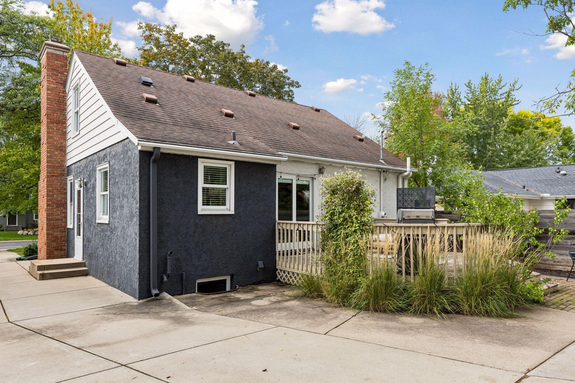 View of Residential at 6021 Wooddale Avenue, Edina MN 55424, Edina (39 of 47) - Mike Wilen | Minnesota Team Real Estate