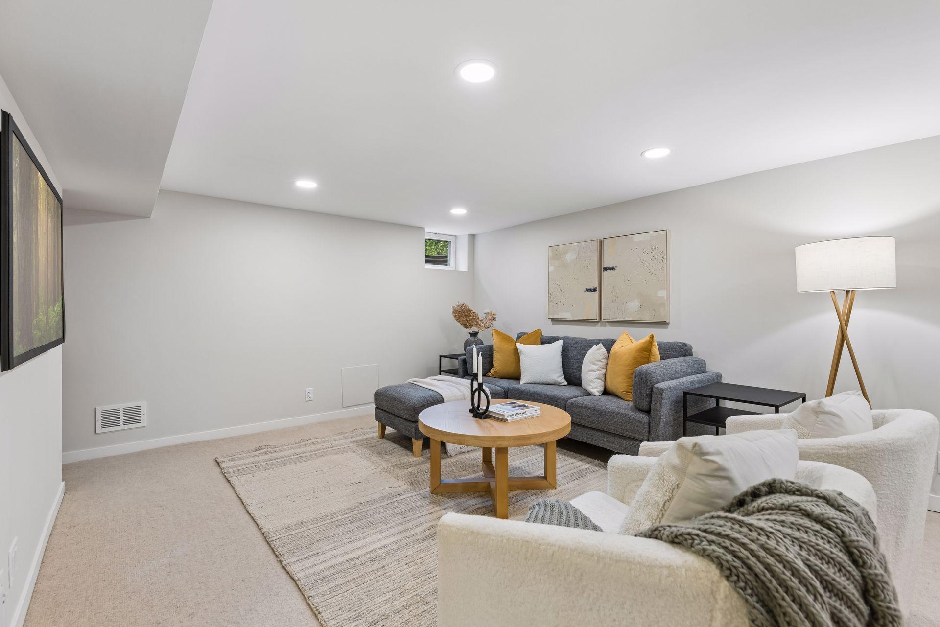 View of Residential at 6021 Wooddale Avenue, Edina MN 55424, Edina (29 of 47) - Mike Wilen | Minnesota Team Real Estate
