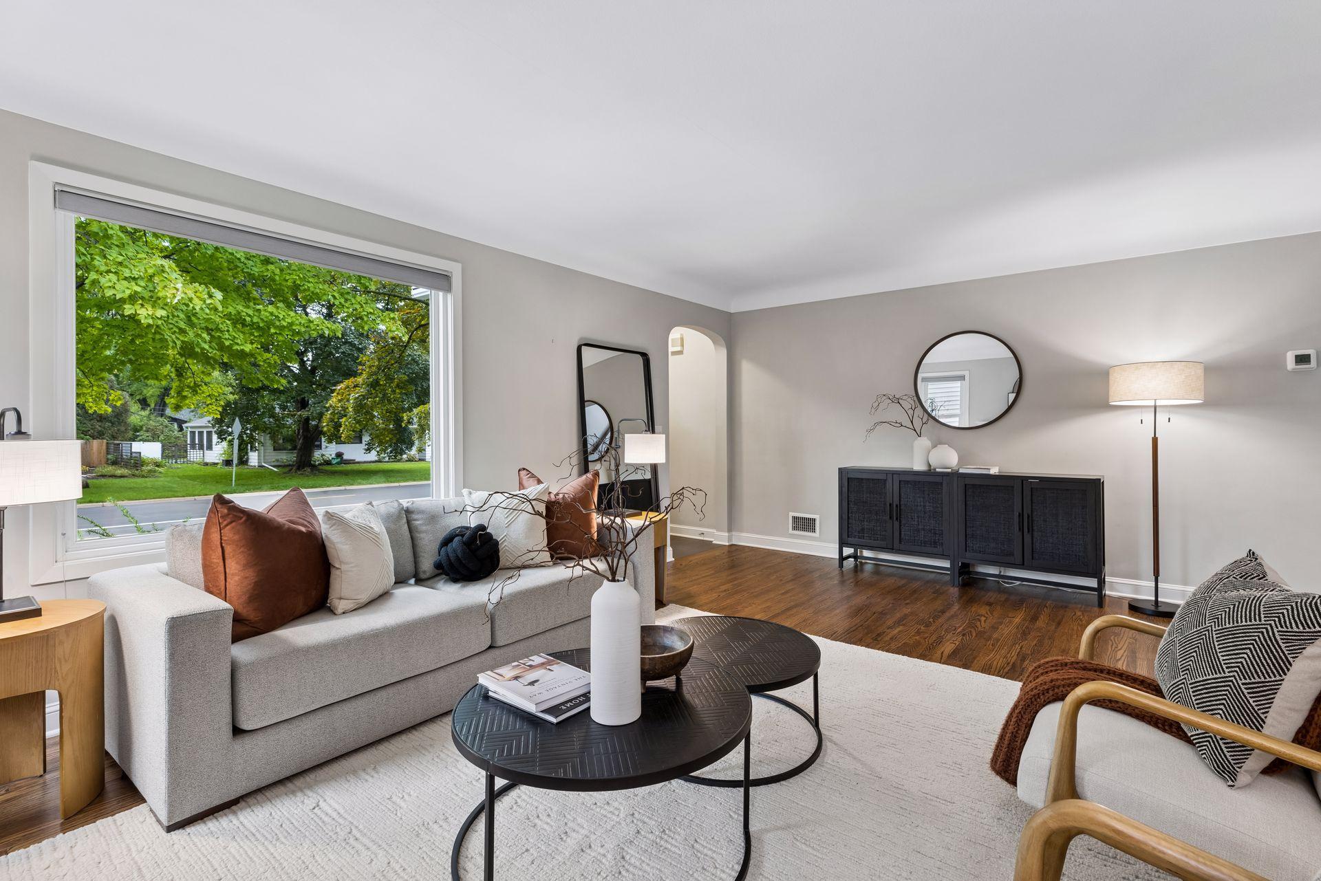 View of Residential at 6021 Wooddale Avenue, Edina MN 55424, Edina (9 of 47) - Mike Wilen | Minnesota Team Real Estate