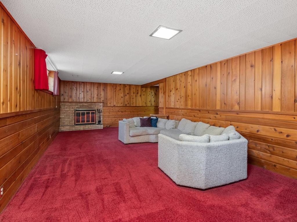 View of Residential at 6314 Vincent Avenue, Richfield MN 55423, Richfield (21 of 29) - Mike Wilen | Minnesota Team Real Estate