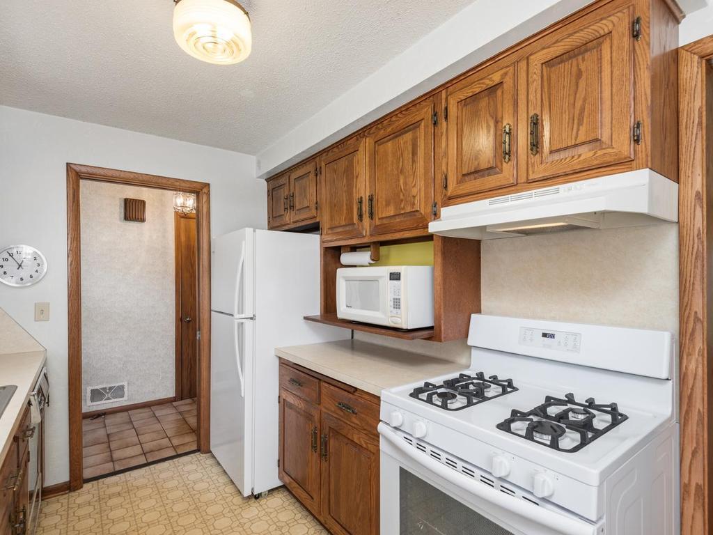 View of Residential at 6314 Vincent Avenue, Richfield MN 55423, Richfield (12 of 29) - Mike Wilen | Minnesota Team Real Estate