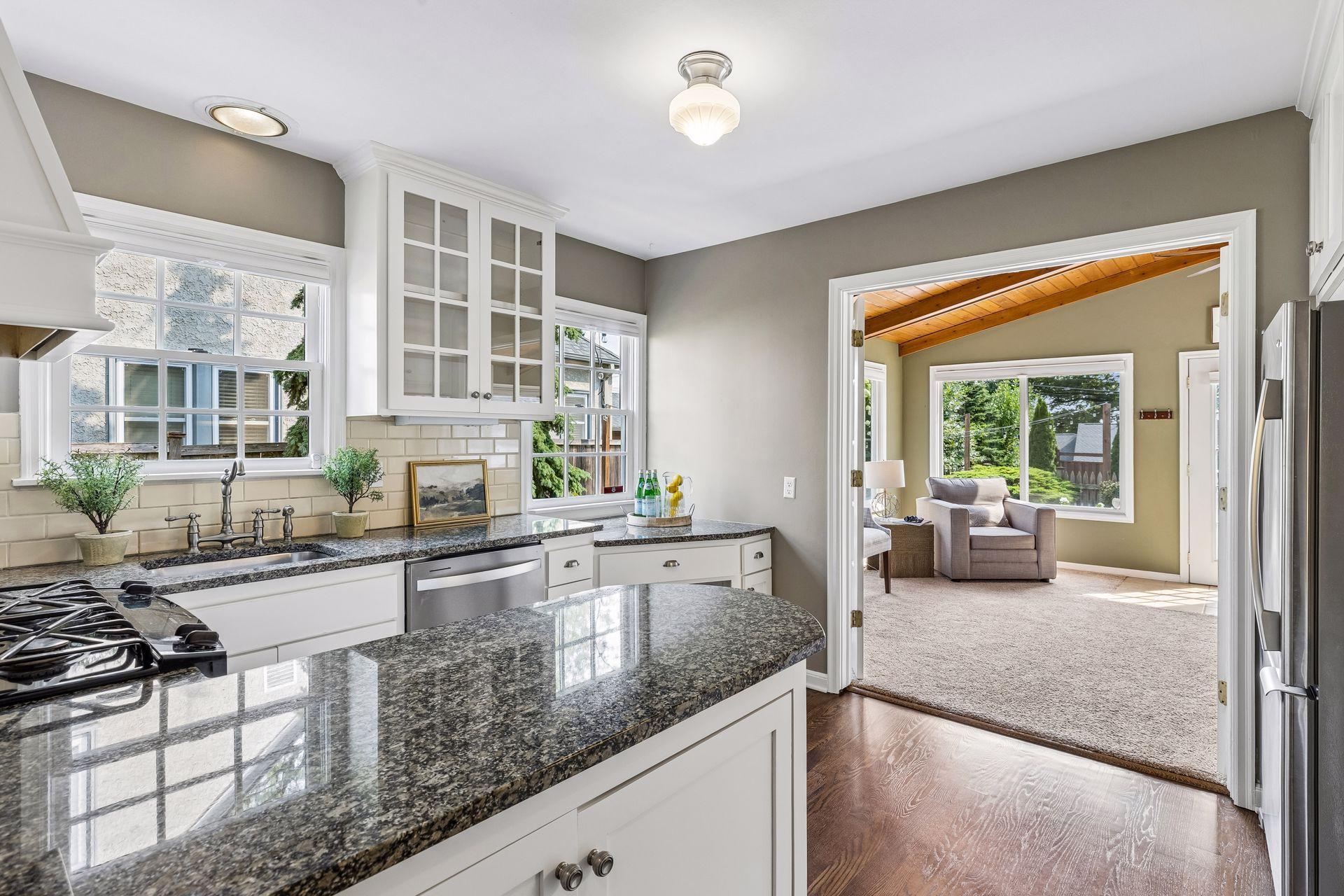 View of Residential at 1970 Norfolk Avenue, Saint Paul MN 55116, Saint Paul (14 of 44) - Mike Wilen | Minnesota Team Real Estate
