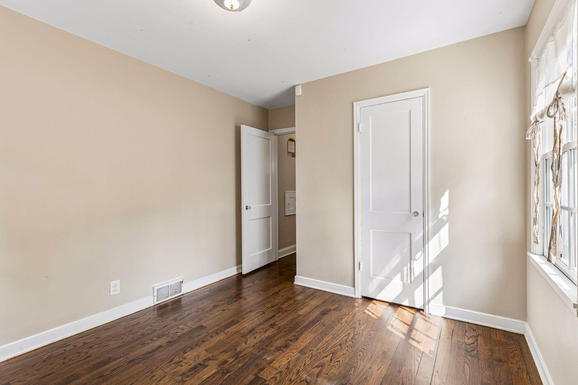 View of Residential at 1970 Norfolk Avenue, Saint Paul MN 55116, Saint Paul (21 of 44) - Mike Wilen | Minnesota Team Real Estate