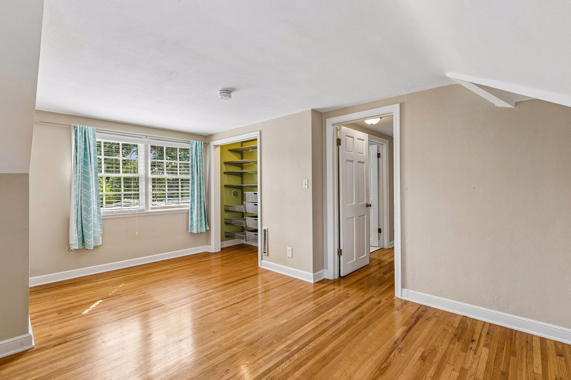 View of Residential at 1970 Norfolk Avenue, Saint Paul MN 55116, Saint Paul (27 of 44) - Mike Wilen | Minnesota Team Real Estate