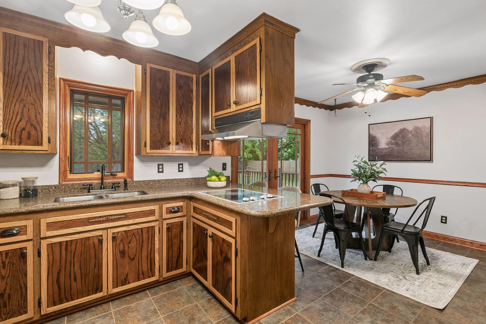 View of Residential at 18910 Harrogate Drive, Eden Prairie MN 55346, Eden Prairie (16 of 44) - Mike Wilen | Minnesota Team Real Estate