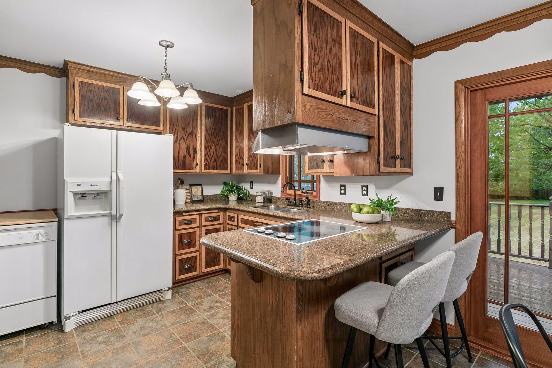 View of Residential at 18910 Harrogate Drive, Eden Prairie MN 55346, Eden Prairie (15 of 44) - Mike Wilen | Minnesota Team Real Estate