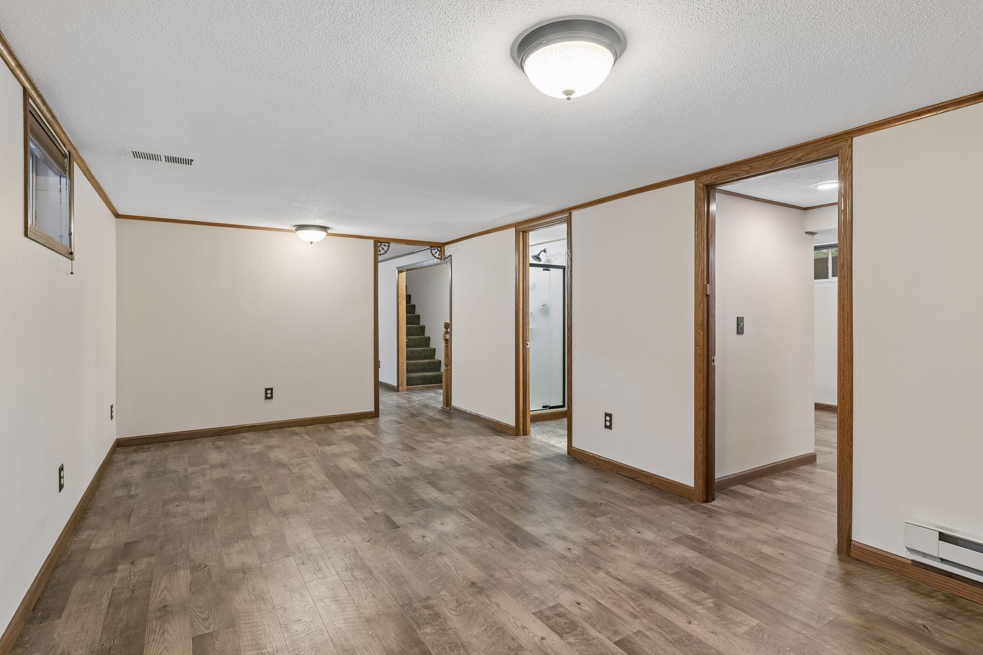 View of Residential at 18910 Harrogate Drive, Eden Prairie MN 55346, Eden Prairie (27 of 44) - Mike Wilen | Minnesota Team Real Estate