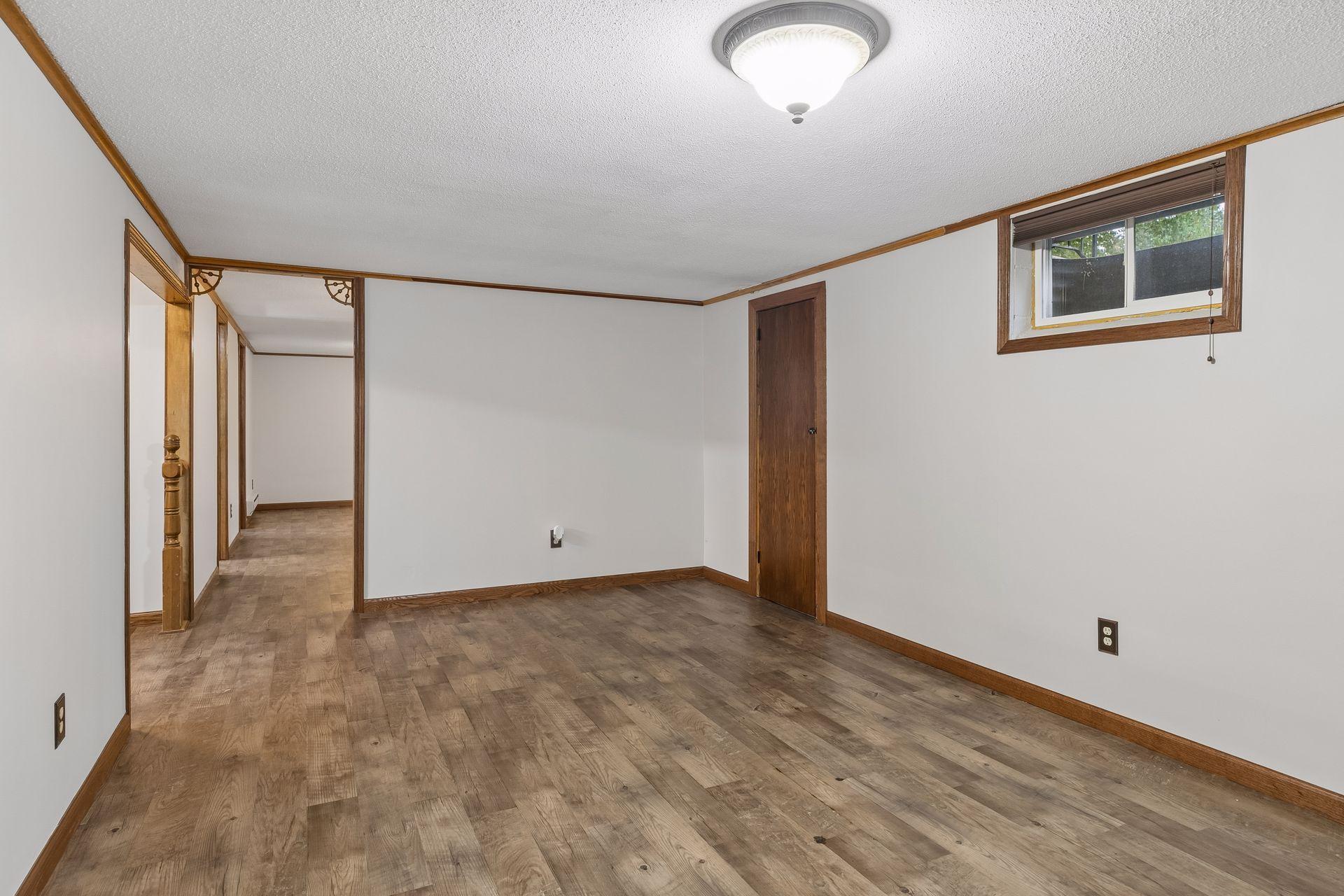 View of Residential at 18910 Harrogate Drive, Eden Prairie MN 55346, Eden Prairie (28 of 44) - Mike Wilen | Minnesota Team Real Estate