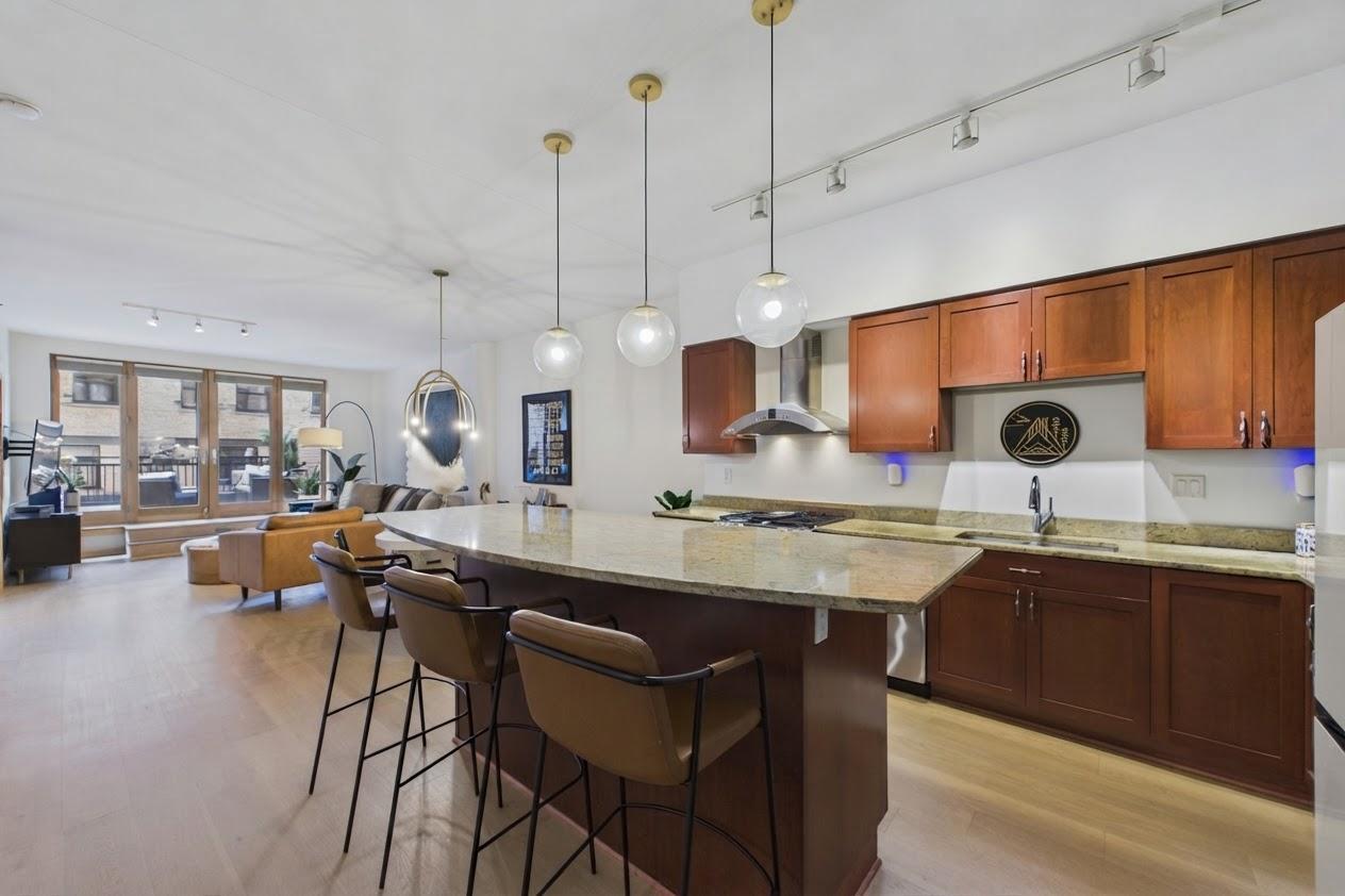 View of Residential at 401 2nd Street #107, Minneapolis MN 55401, Minneapolis (6 of 42) - Mike Wilen | Minnesota Team Real Estate
