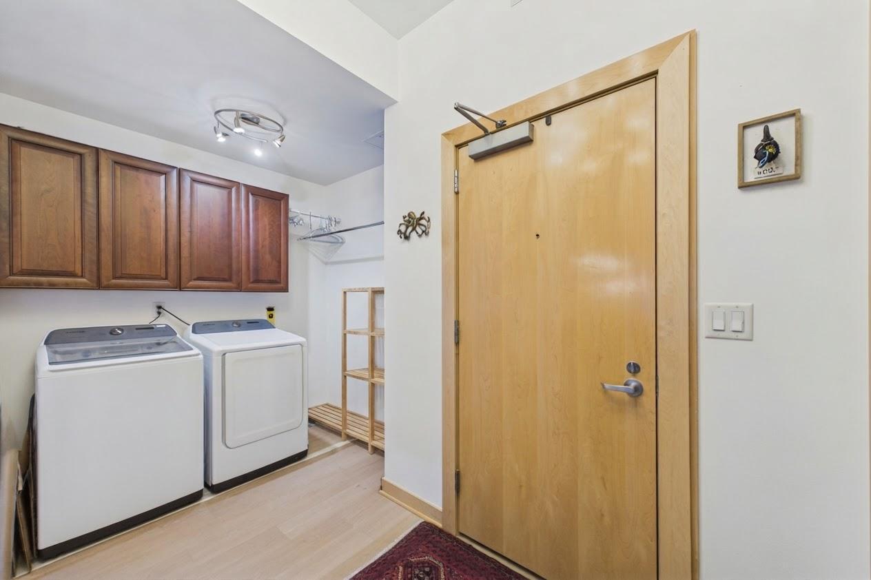 View of Residential at 401 2nd Street #107, Minneapolis MN 55401, Minneapolis (15 of 42) - Mike Wilen | Minnesota Team Real Estate