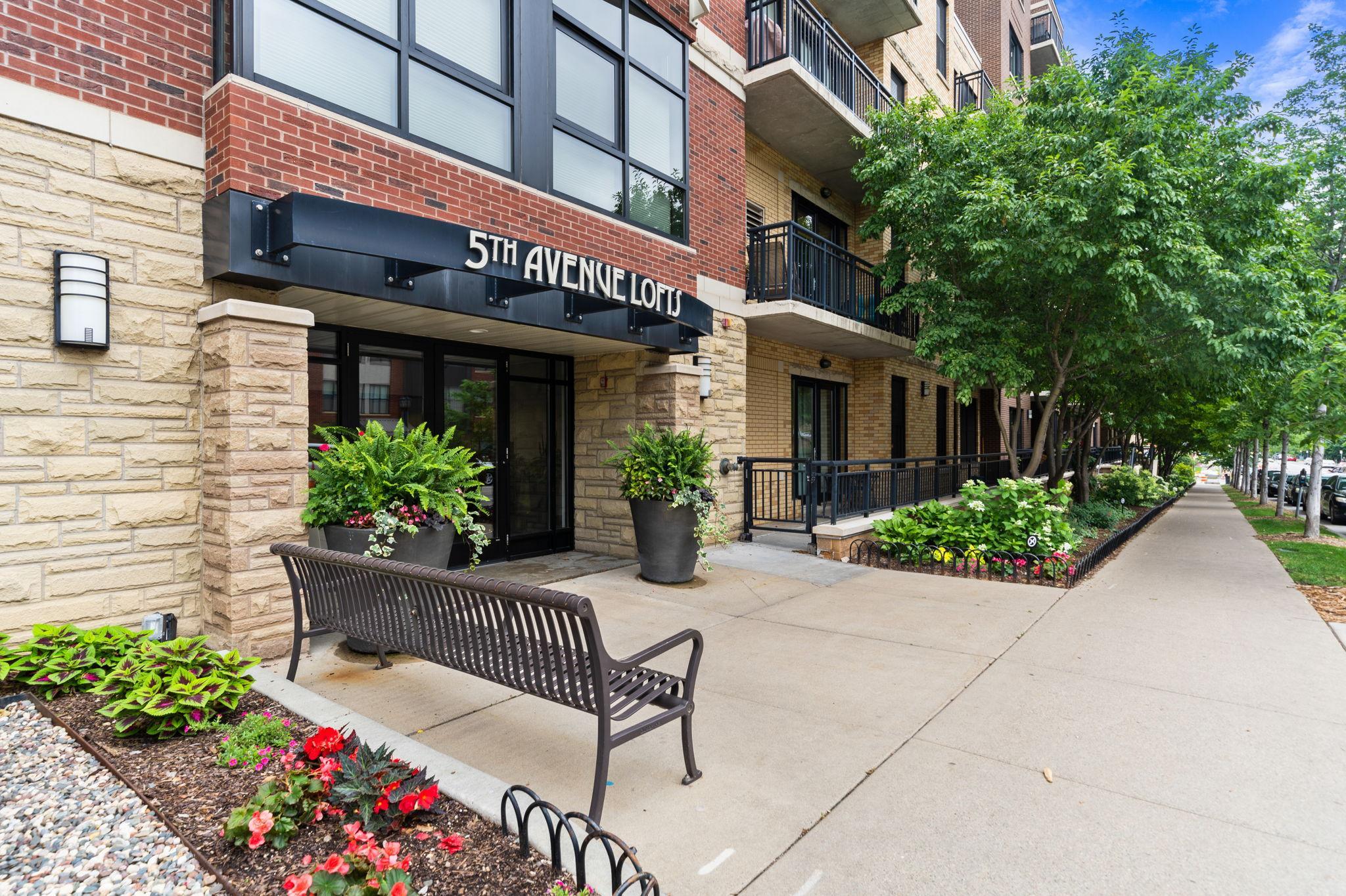 View of Residential at 401 2nd Street #107, Minneapolis MN 55401, Minneapolis (33 of 42) - Mike Wilen | Minnesota Team Real Estate