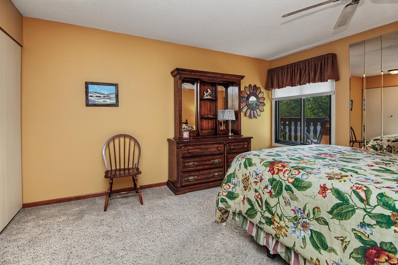 View of Residential at 3421 Kent Street #407, Shoreview MN 55126, Shoreview (23 of 33) - Mike Wilen | Minnesota Team Real Estate