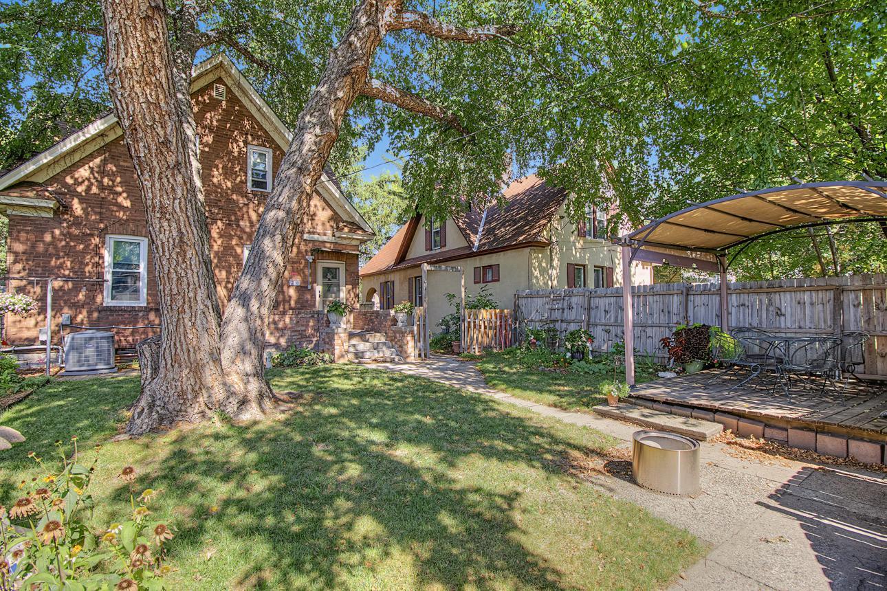 View of Residential at 102 Cook Avenue, Saint Paul MN 55117, Saint Paul (11 of 15) - Mike Wilen | Minnesota Team Real Estate
