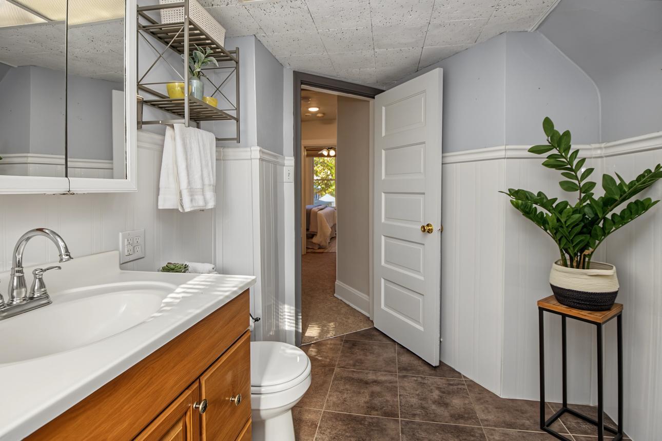 View of Residential at 102 Cook Avenue, Saint Paul MN 55117, Saint Paul (28 of 41) - Mike Wilen | Minnesota Team Real Estate