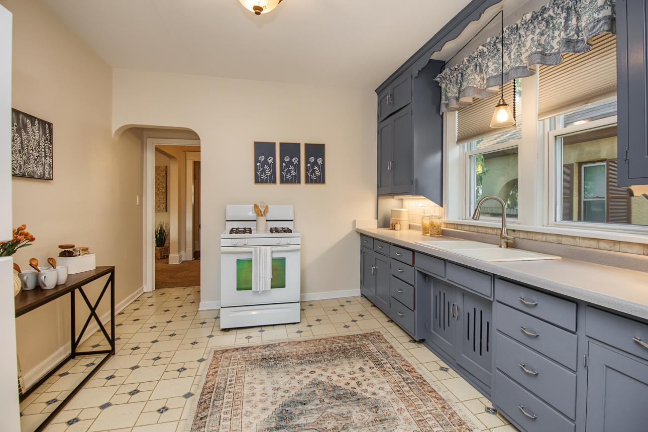 View of Residential at 102 Cook Avenue, Saint Paul MN 55117, Saint Paul (20 of 41) - Mike Wilen | Minnesota Team Real Estate