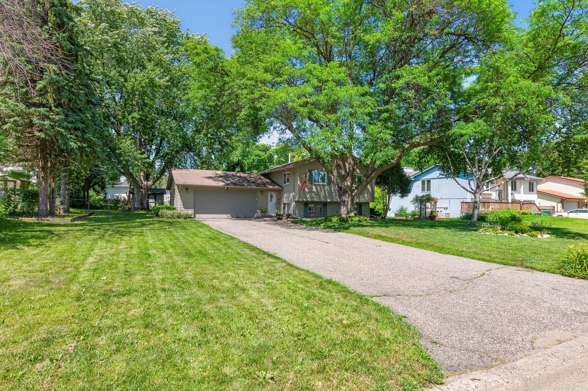 View of Residential at 12630 25th Avenue, Plymouth MN 55441, Plymouth (4 of 46) - Mike Wilen | Minnesota Team Real Estate