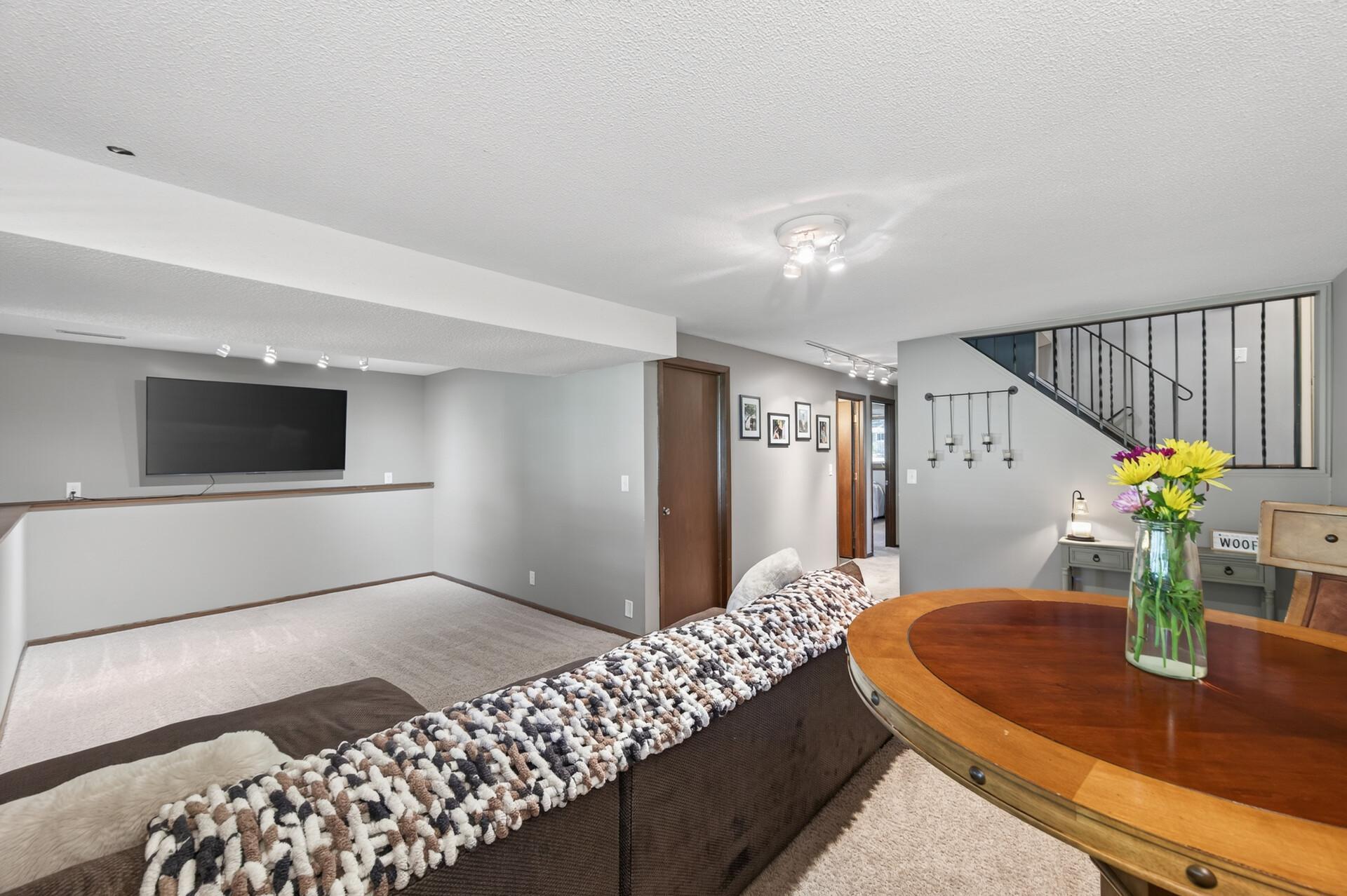 View of Residential at 12630 25th Avenue, Plymouth MN 55441, Plymouth (28 of 46) - Mike Wilen | Minnesota Team Real Estate