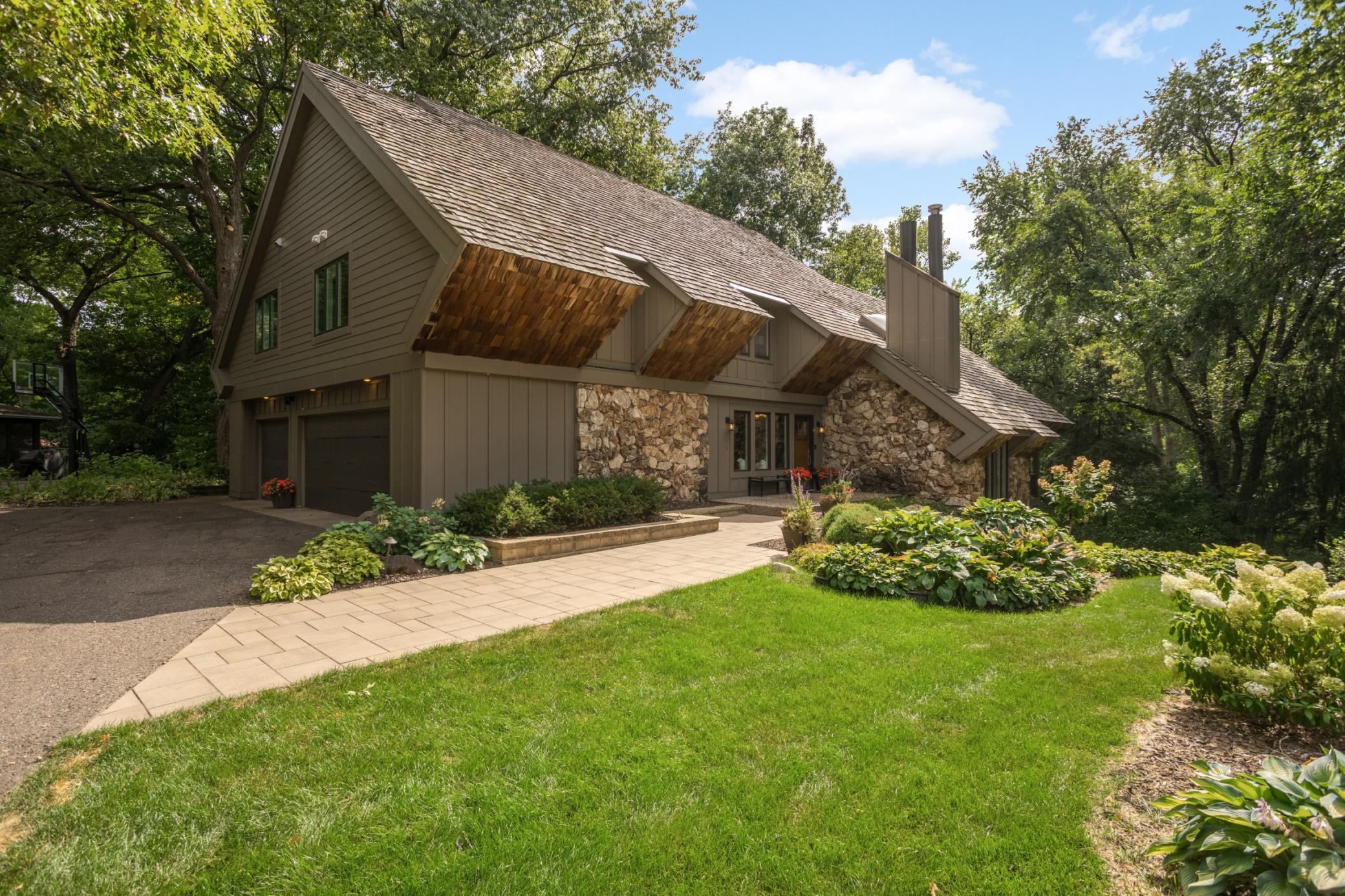 View of Single Family at 694 Maple Park Drive, Mendota Heights - Mike Wilen | Minnesota Team Real Estate