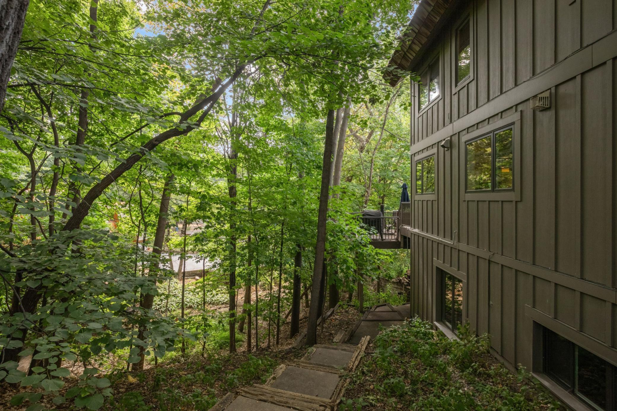 View of Residential at 694 Maple Park Drive, Mendota Heights MN 55118, Mendota Heights (37 of 43) - Mike Wilen | Minnesota Team Real Estate