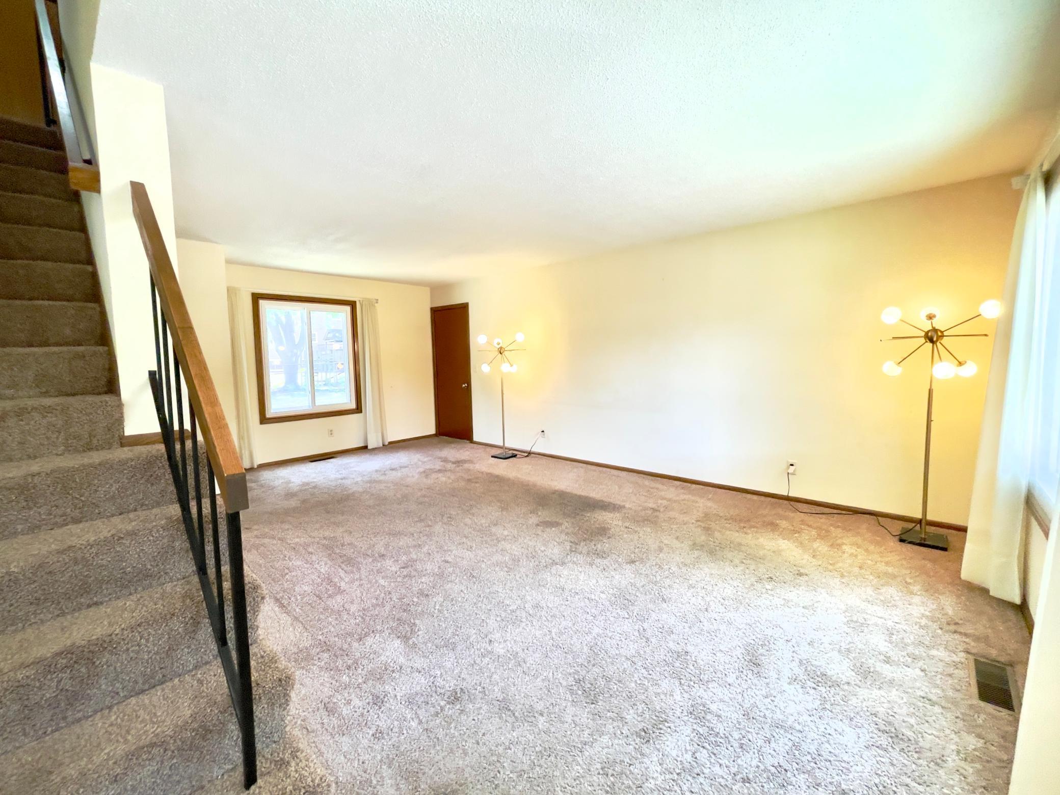 View of Residential at 3235 Hamlet Drive, Woodbury MN 55125, Woodbury (4 of 31) - Mike Wilen | Minnesota Team Real Estate
