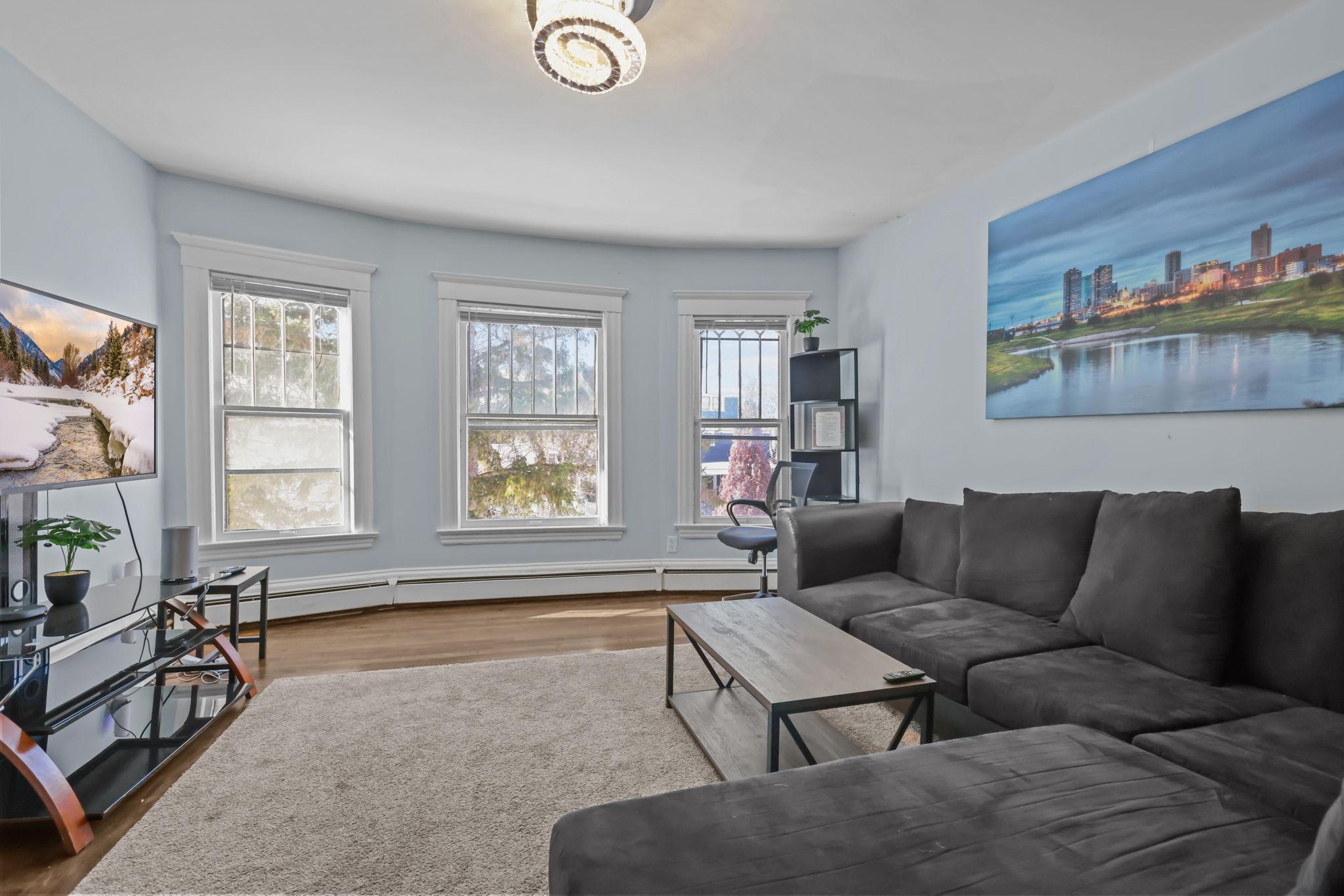 View of Residential Income at 2209 Aldrich Avenue, Minneapolis MN 55405, Minneapolis (15 of 28) - Mike Wilen | Minnesota Team Real Estate