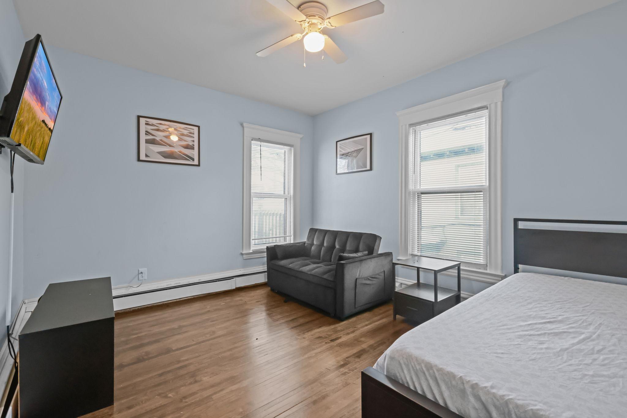 View of Residential Income at 2209 Aldrich Avenue, Minneapolis MN 55405, Minneapolis (20 of 28) - Mike Wilen | Minnesota Team Real Estate