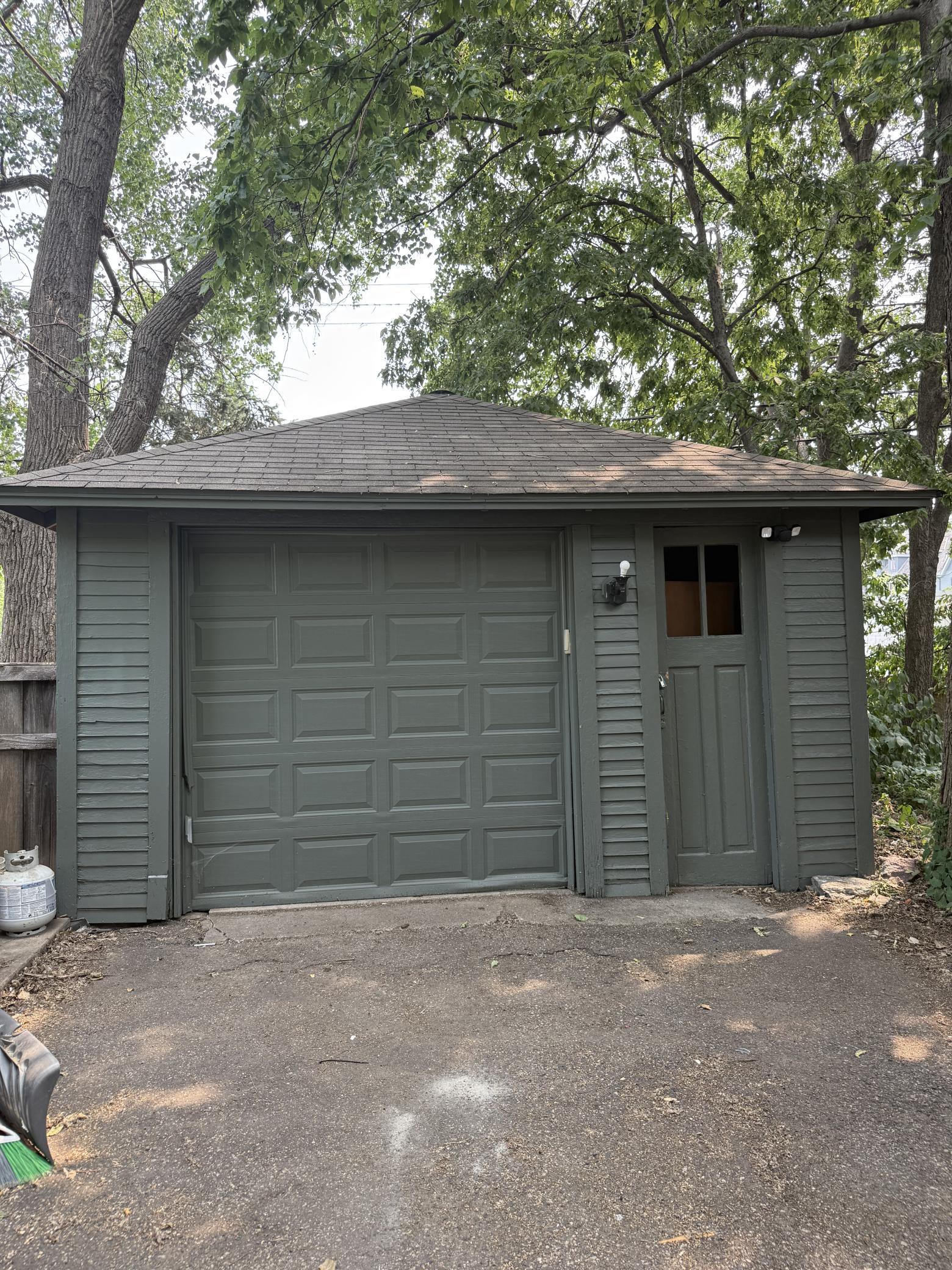 View of Residential Income at 2209 Aldrich Avenue, Minneapolis MN 55405, Minneapolis (27 of 28) - Mike Wilen | Minnesota Team Real Estate