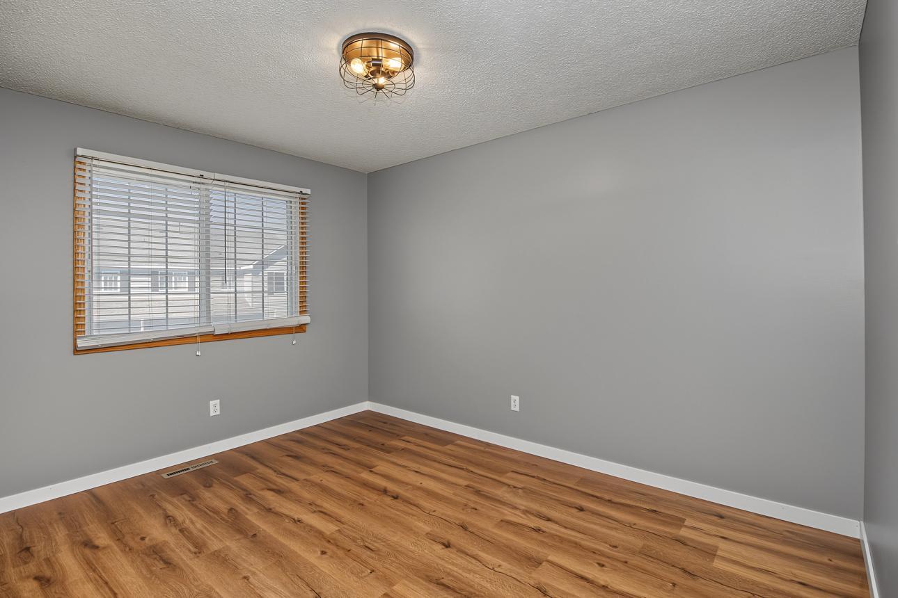 View of Residential at 1944 Mockingbird Avenue, Shakopee MN 55379, Shakopee (24 of 28) - Mike Wilen | Minnesota Team Real Estate