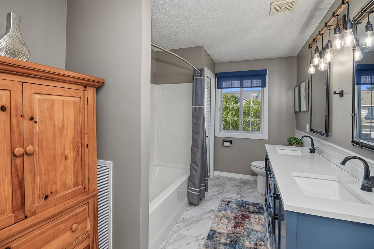 View of Residential at 1944 Mockingbird Avenue, Shakopee MN 55379, Shakopee (21 of 28) - Mike Wilen | Minnesota Team Real Estate