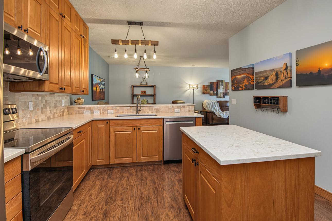 View of Residential at 1944 Mockingbird Avenue, Shakopee MN 55379, Shakopee (13 of 28) - Mike Wilen | Minnesota Team Real Estate