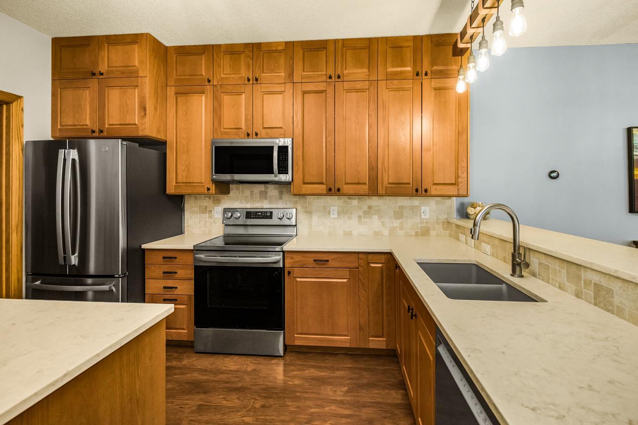 View of Residential at 1944 Mockingbird Avenue, Shakopee MN 55379, Shakopee (11 of 28) - Mike Wilen | Minnesota Team Real Estate