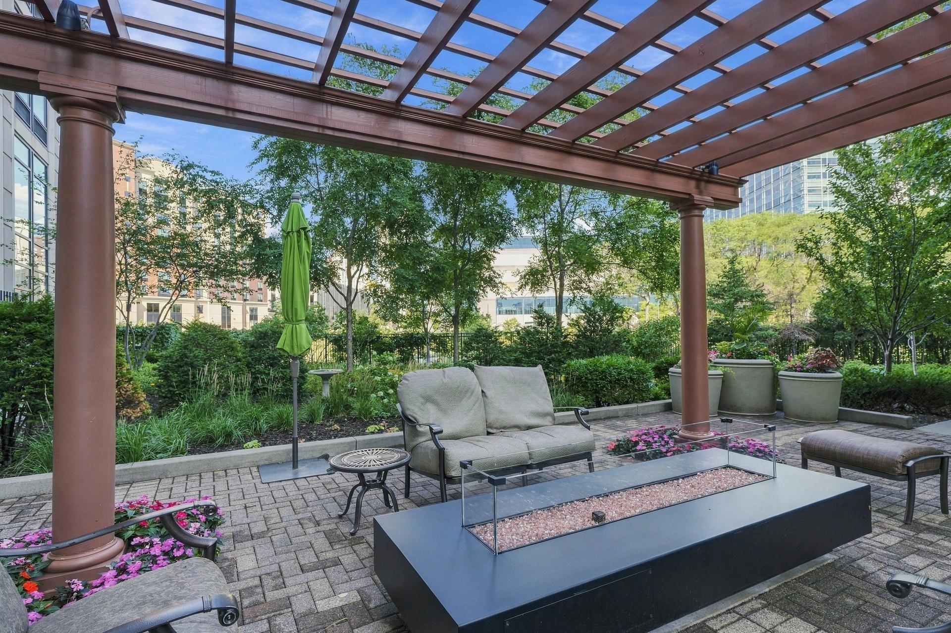 View of Residential at 500 Grant Street #709, Minneapolis MN 55404, Minneapolis (28 of 33) - Mike Wilen | Minnesota Team Real Estate