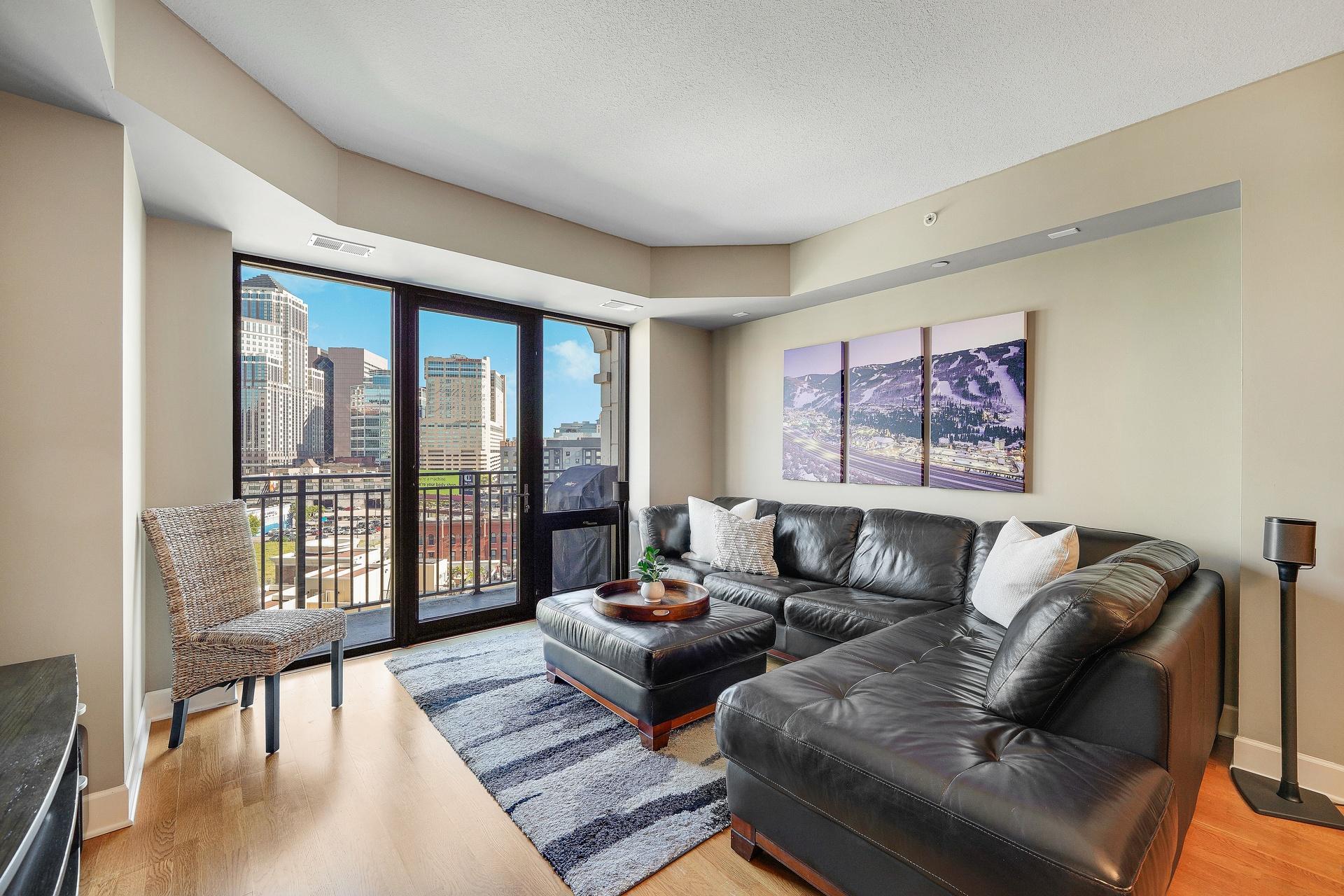 View of Residential at 500 Grant Street #709, Minneapolis MN 55404, Minneapolis (2 of 33) - Mike Wilen | Minnesota Team Real Estate