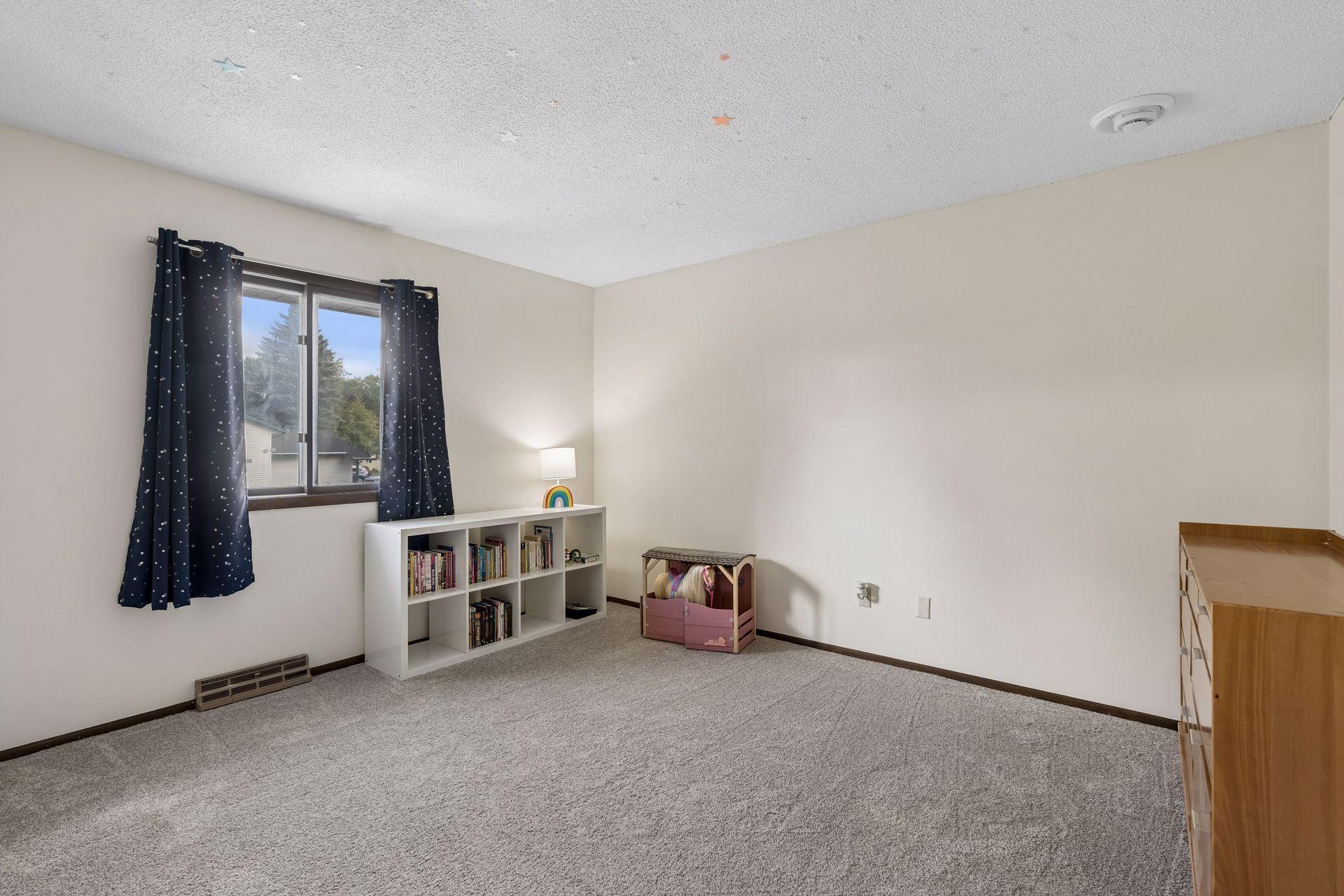View of Residential at 6509 Edgemont Boulevard, Brooklyn Park MN 55428, Brooklyn Park (17 of 30) - Mike Wilen | Minnesota Team Real Estate