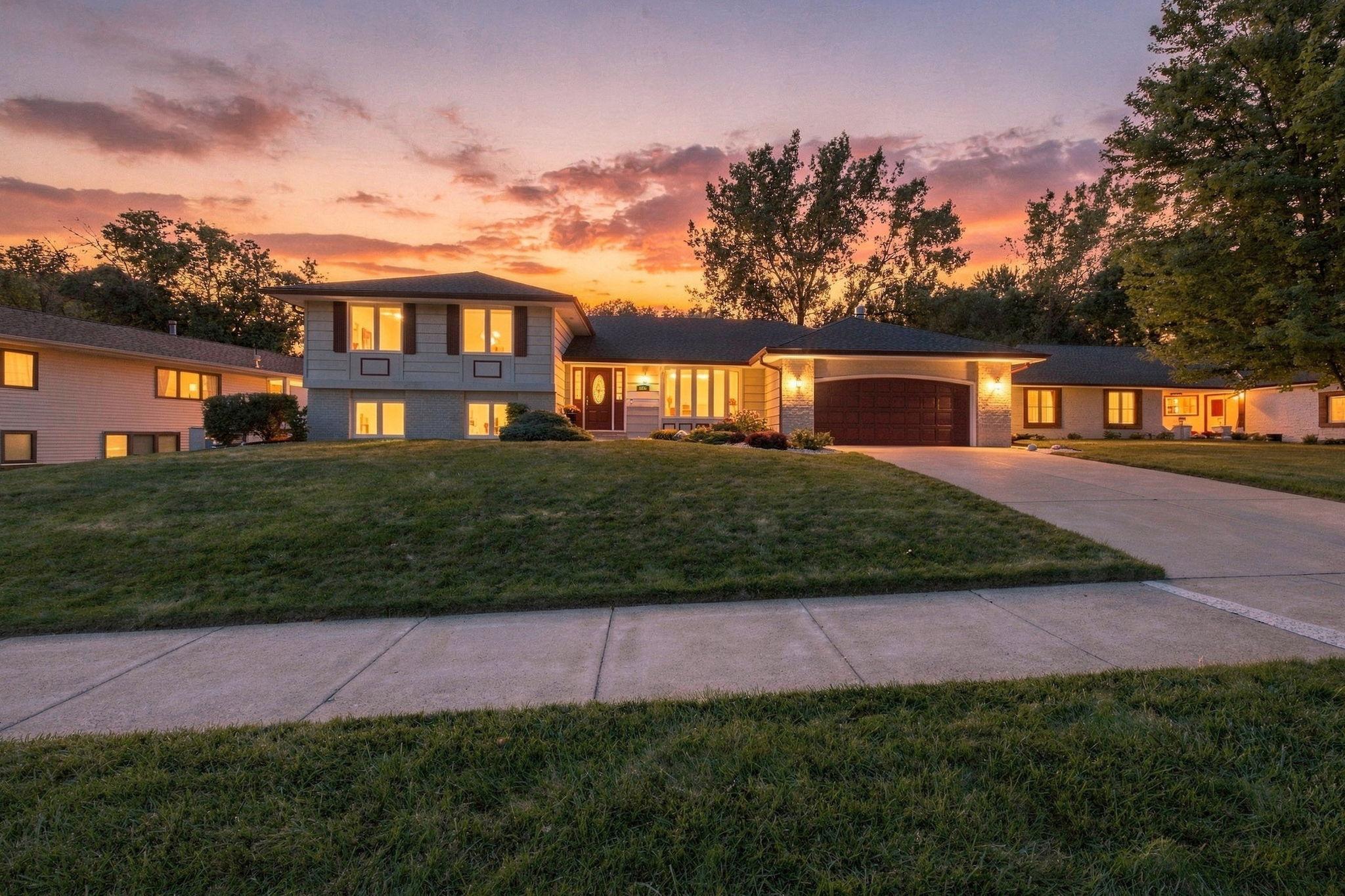 View of Single Family at 9235 Hyland Creek Road, Bloomington - Mike Wilen | Minnesota Team Real Estate