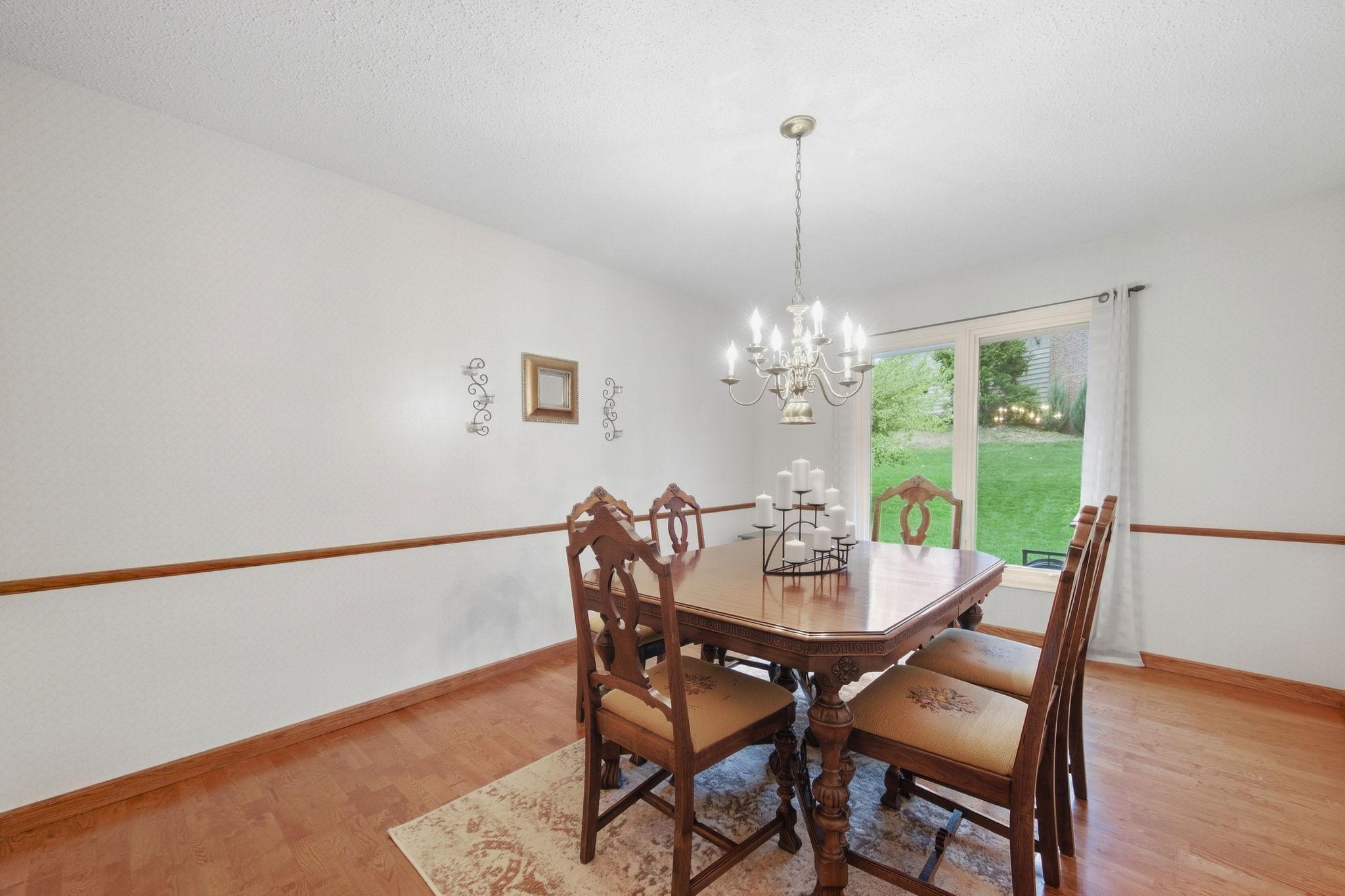 View of Residential at 9235 Hyland Creek Road, Bloomington MN 55437, Bloomington (11 of 46) - Mike Wilen | Minnesota Team Real Estate