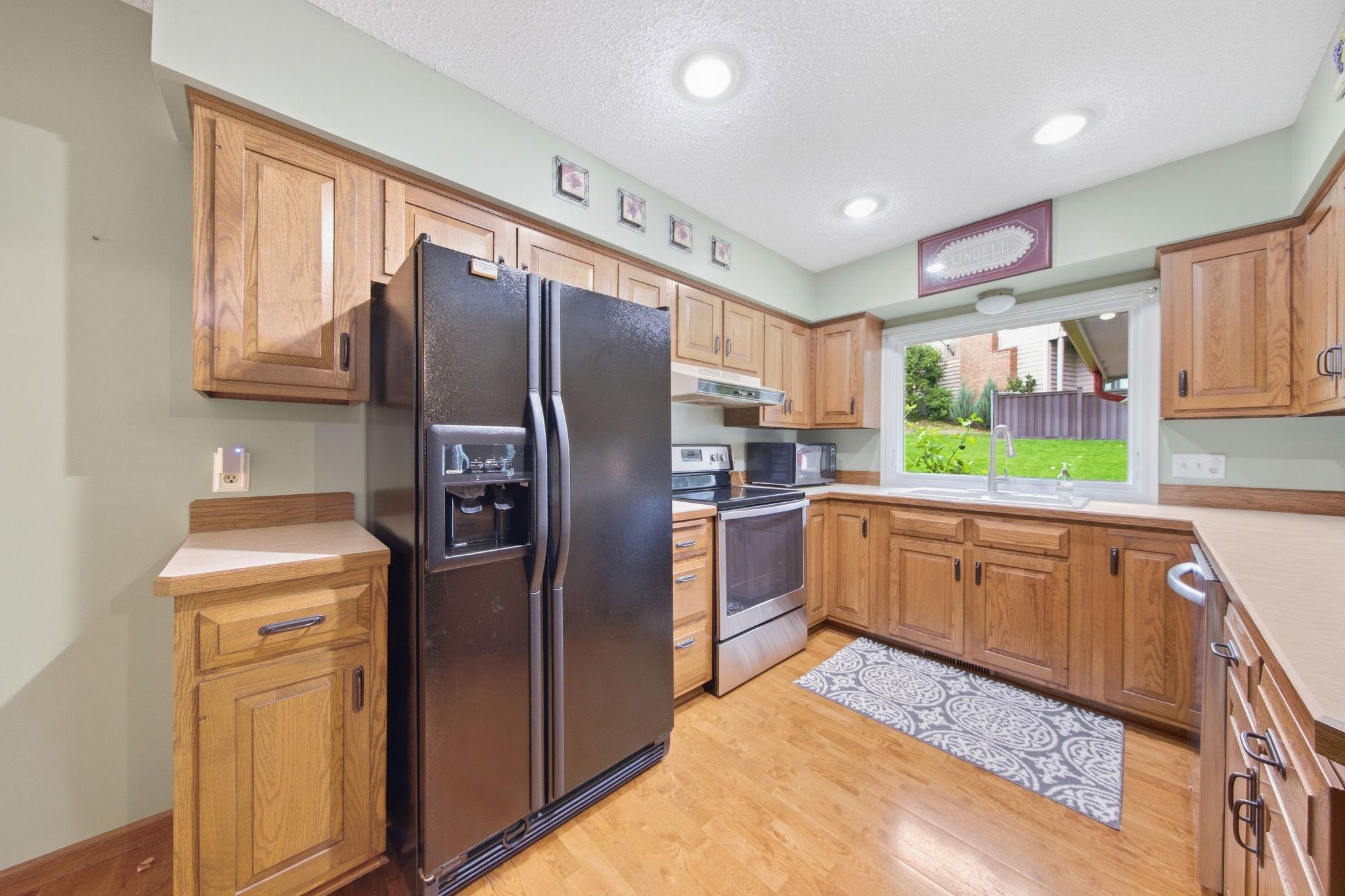View of Residential at 9235 Hyland Creek Road, Bloomington MN 55437, Bloomington (13 of 46) - Mike Wilen | Minnesota Team Real Estate