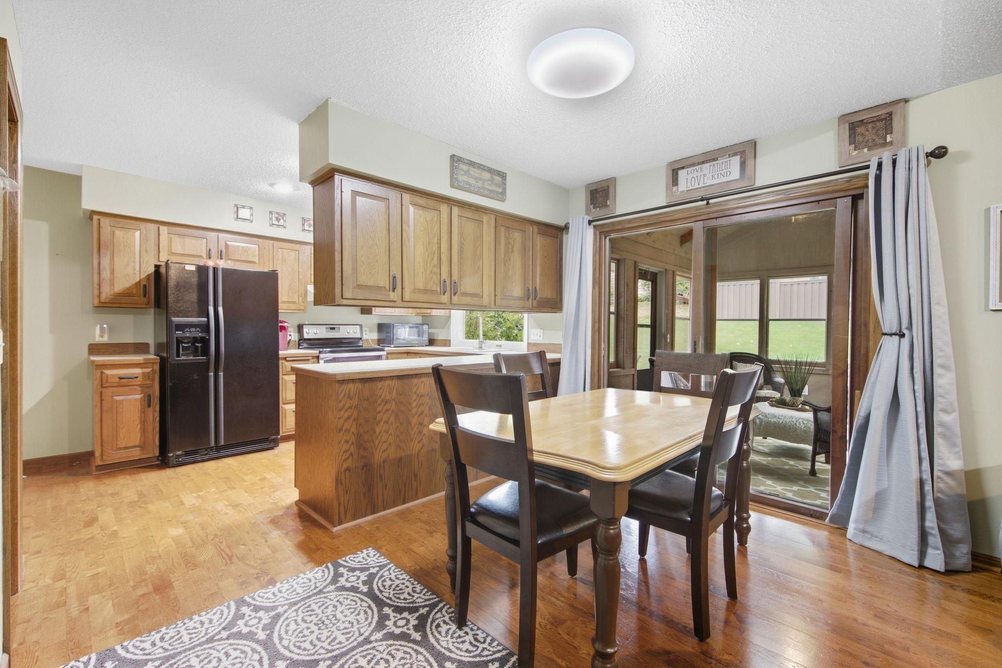 View of Residential at 9235 Hyland Creek Road, Bloomington MN 55437, Bloomington (15 of 46) - Mike Wilen | Minnesota Team Real Estate