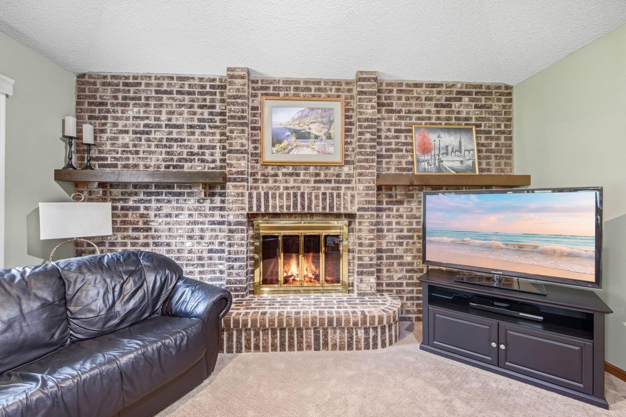 View of Residential at 9235 Hyland Creek Road, Bloomington MN 55437, Bloomington (18 of 46) - Mike Wilen | Minnesota Team Real Estate