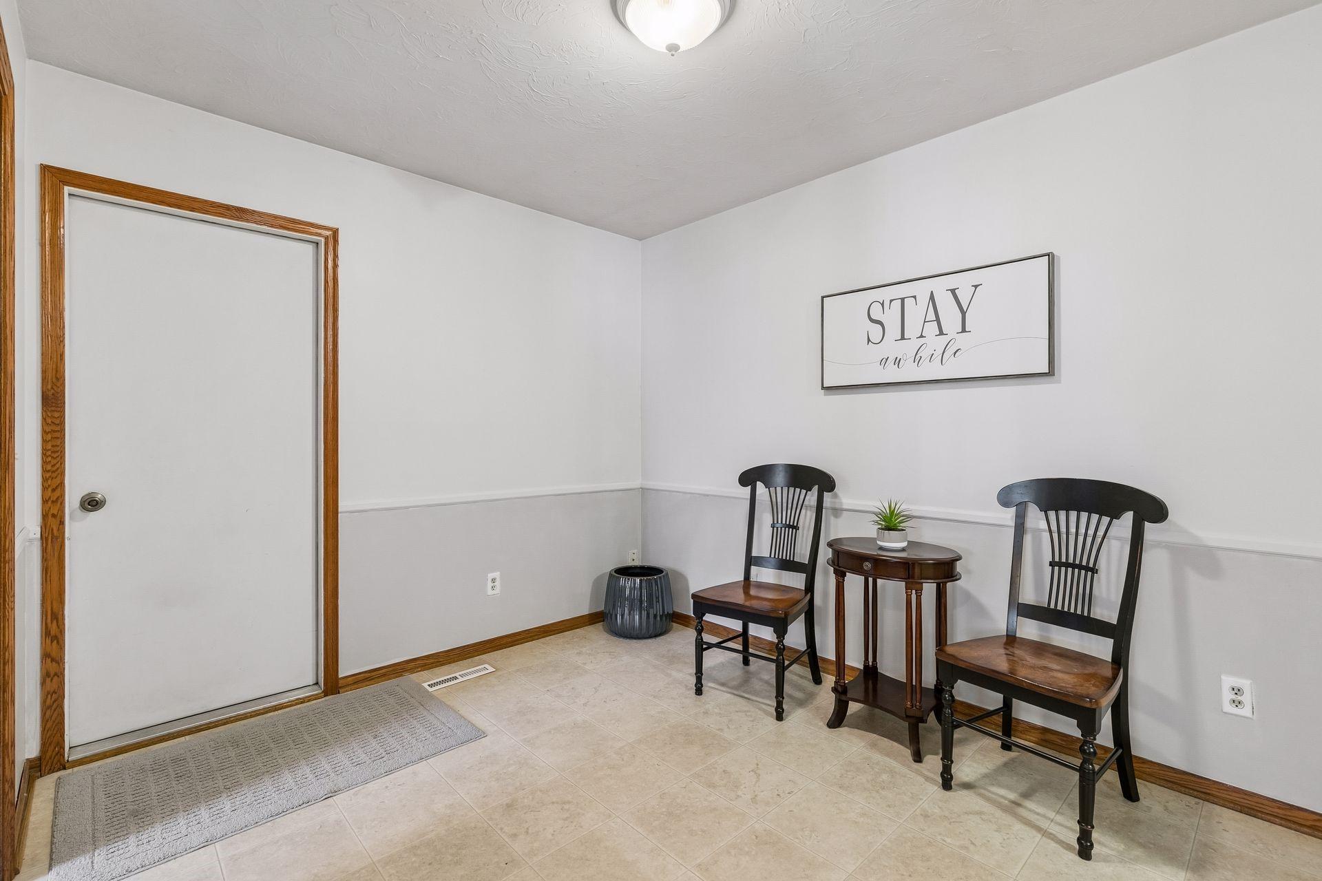View of Residential at 7775 Glenda Court, Apple Valley MN 55124, Apple Valley (16 of 17) - Mike Wilen | Minnesota Team Real Estate