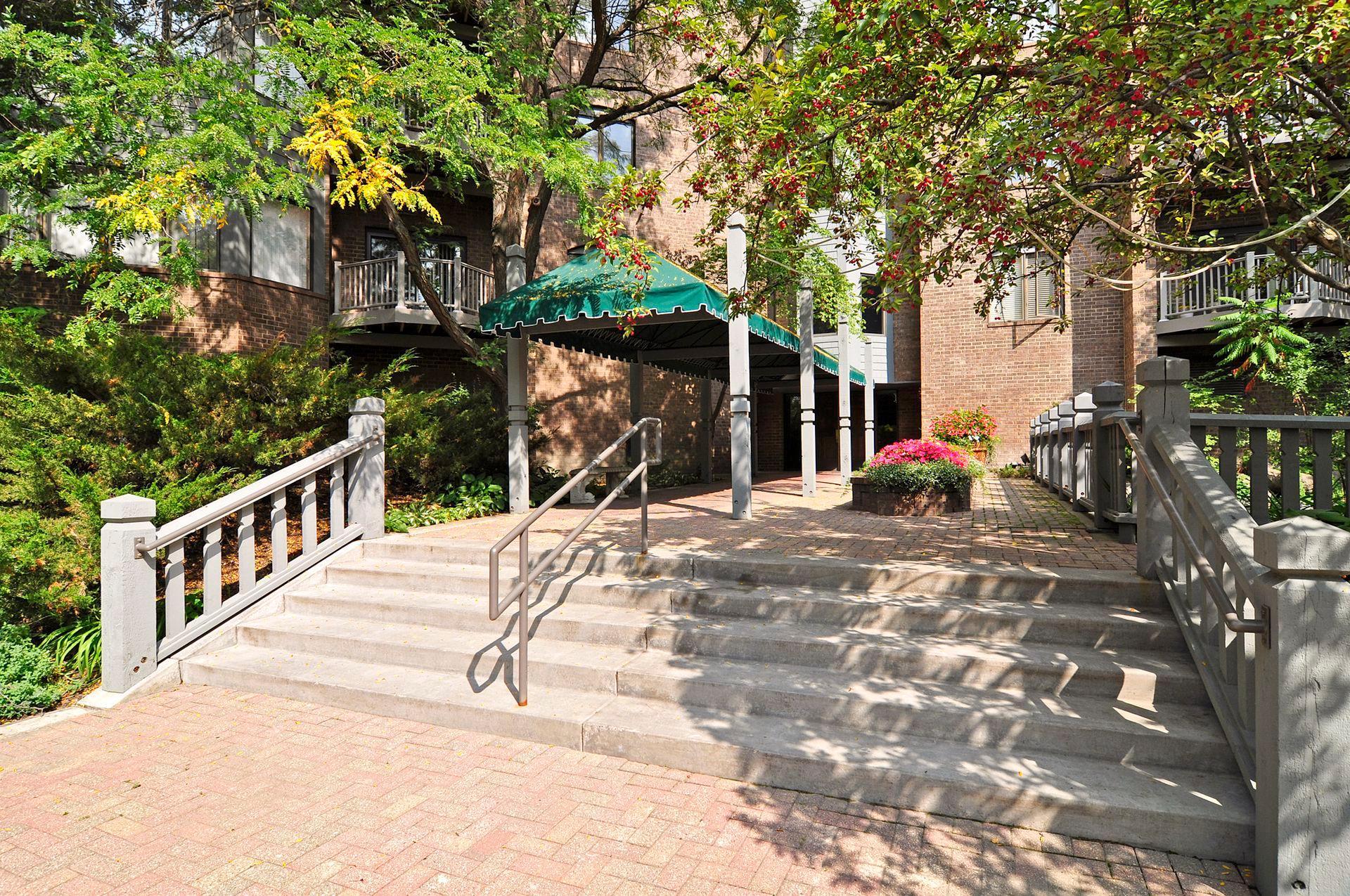 View of Residential at 12700 Sherwood Place #102, Minnetonka MN 55305, Minnetonka (37 of 48) - Mike Wilen | Minnesota Team Real Estate