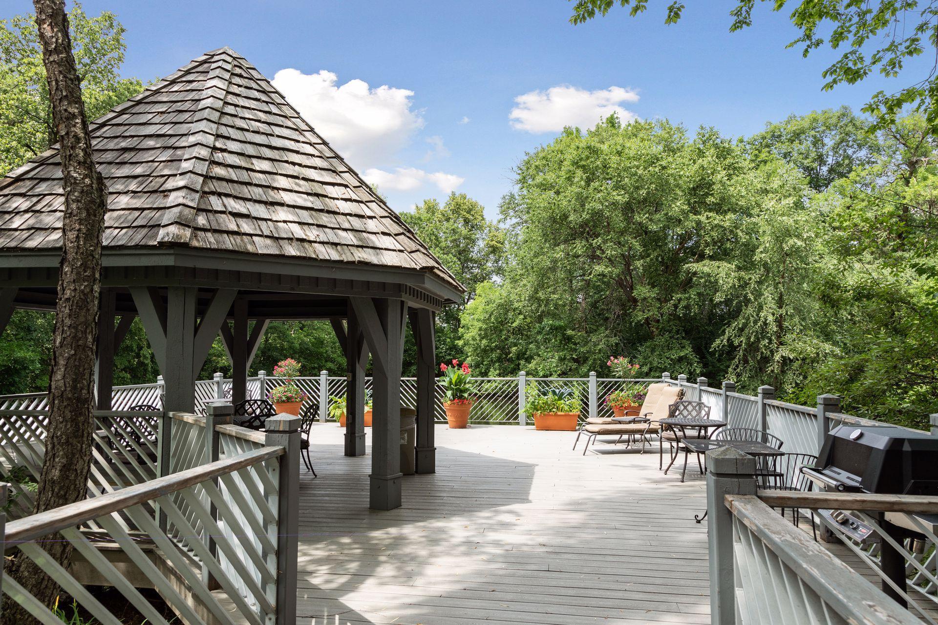 View of Residential at 12700 Sherwood Place #102, Minnetonka MN 55305, Minnetonka (46 of 48) - Mike Wilen | Minnesota Team Real Estate